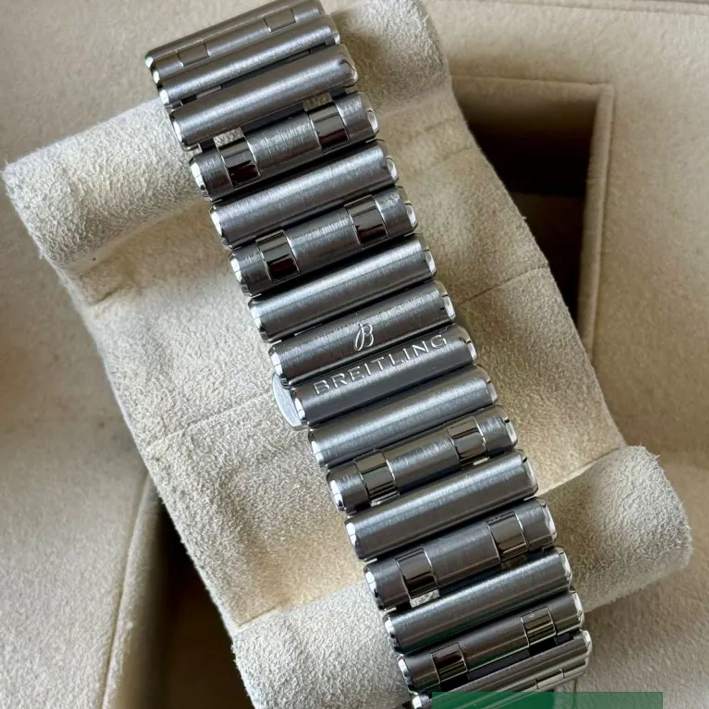 Breitling Chronomat 42 EB0134101M1E1 (2024) - Grijs wijzerplaat 42mm Titanium (6/7)
