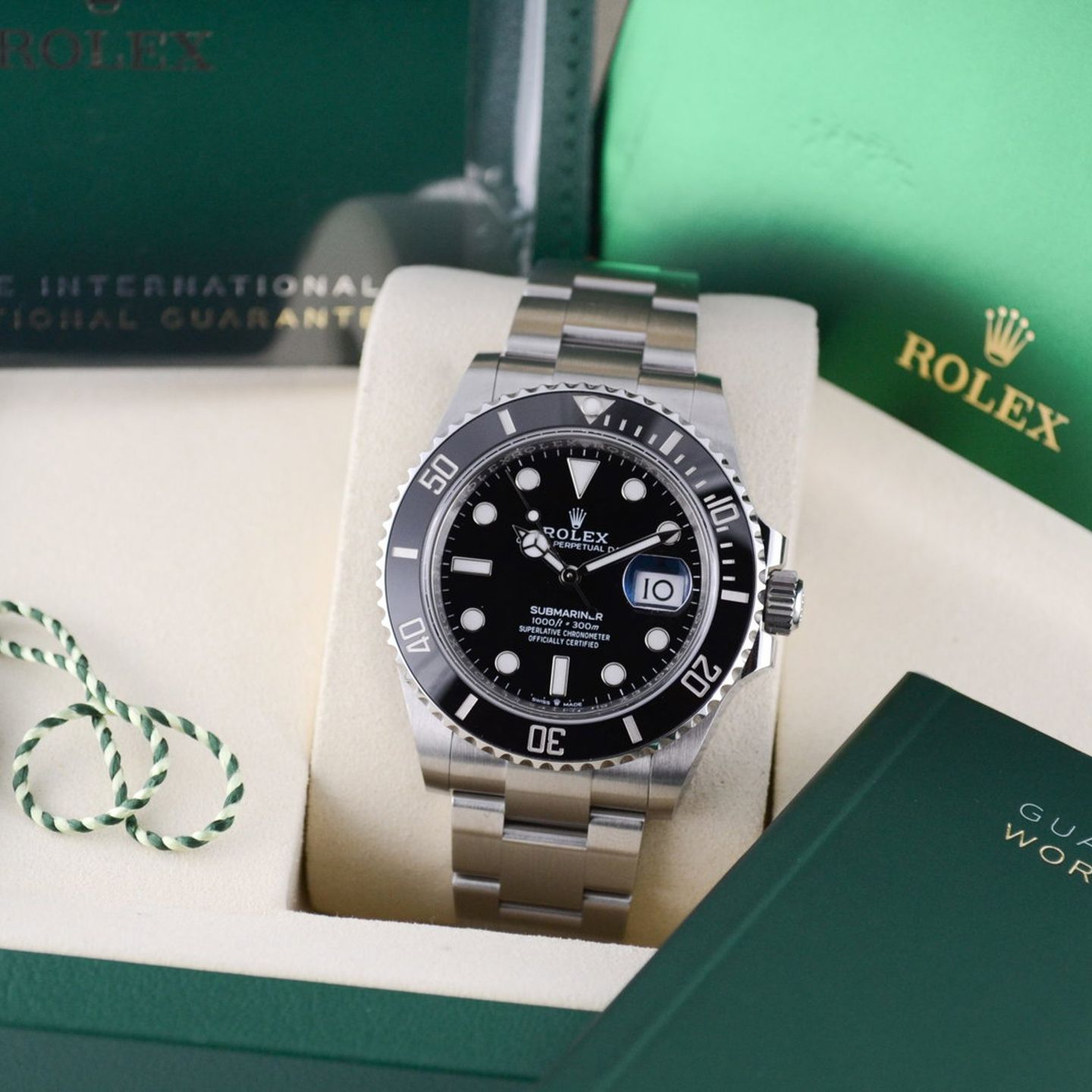 Rolex Submariner Date 126610LN - (7/7)