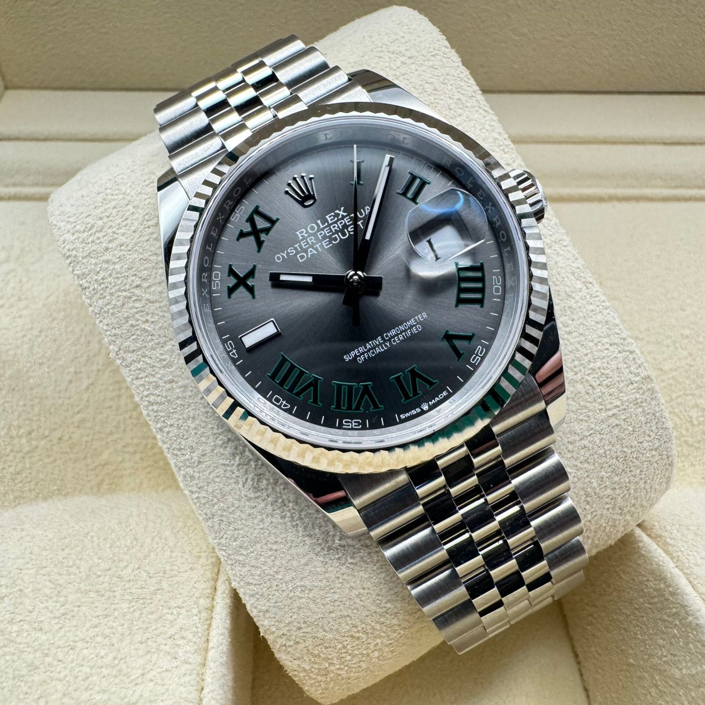 Rolex Datejust 36 126234 (2024) - Zilver wijzerplaat 36mm Staal (1/8)