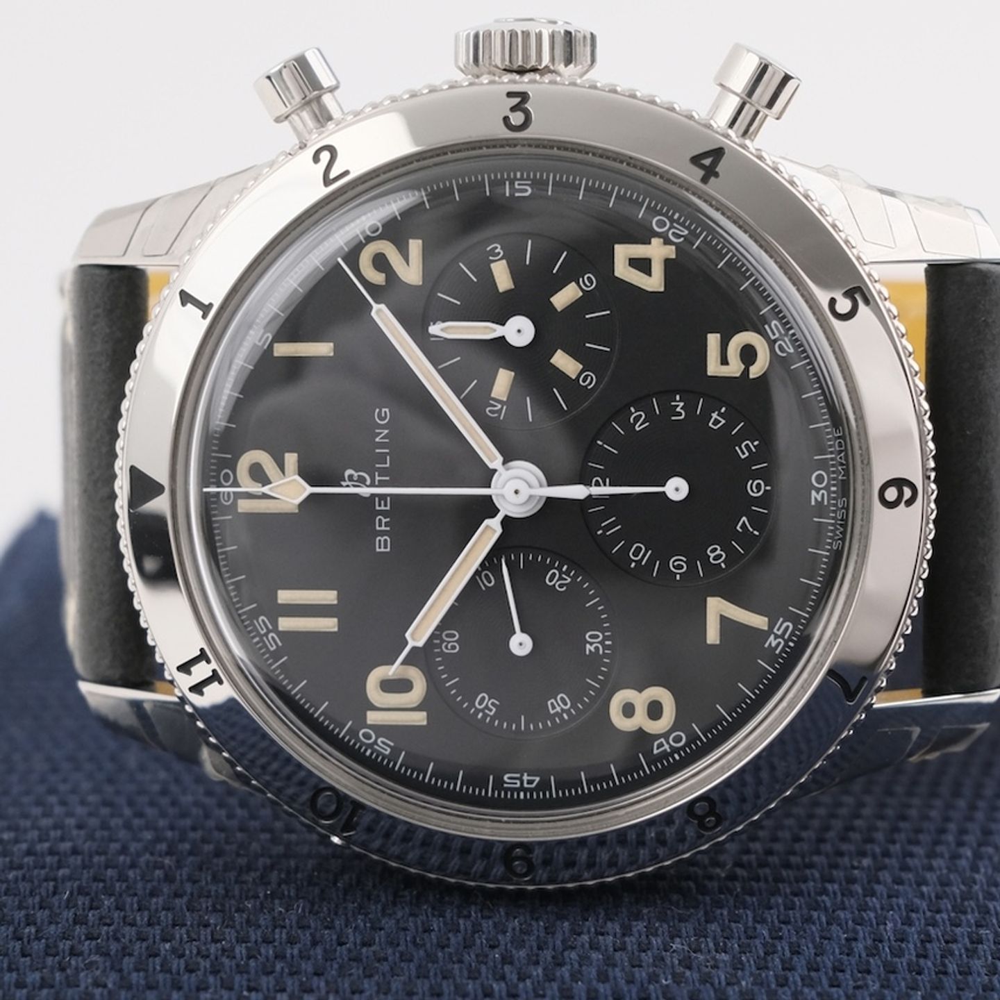 Breitling Aviator 8 AB0920131B1X1 - (4/8)