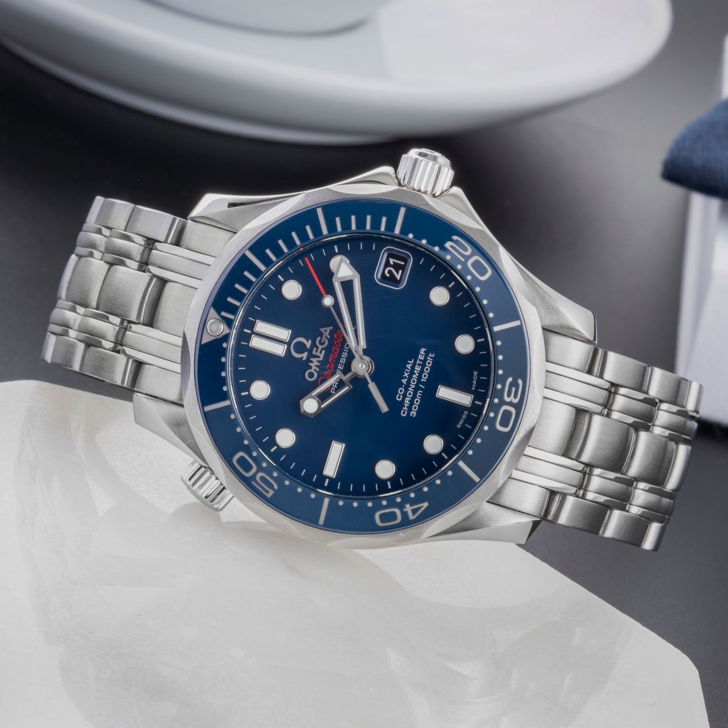 Omega Seamaster Diver 300 M 212.30.36.20.03.001 - (2/8)