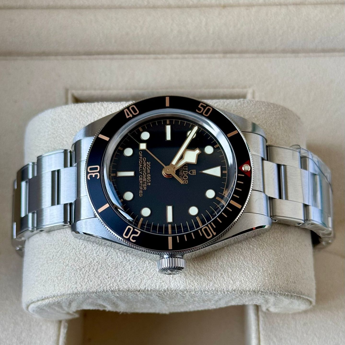 Tudor Black Bay Fifty-Eight 79030N (2024) - Black dial 39 mm Steel case (4/7)