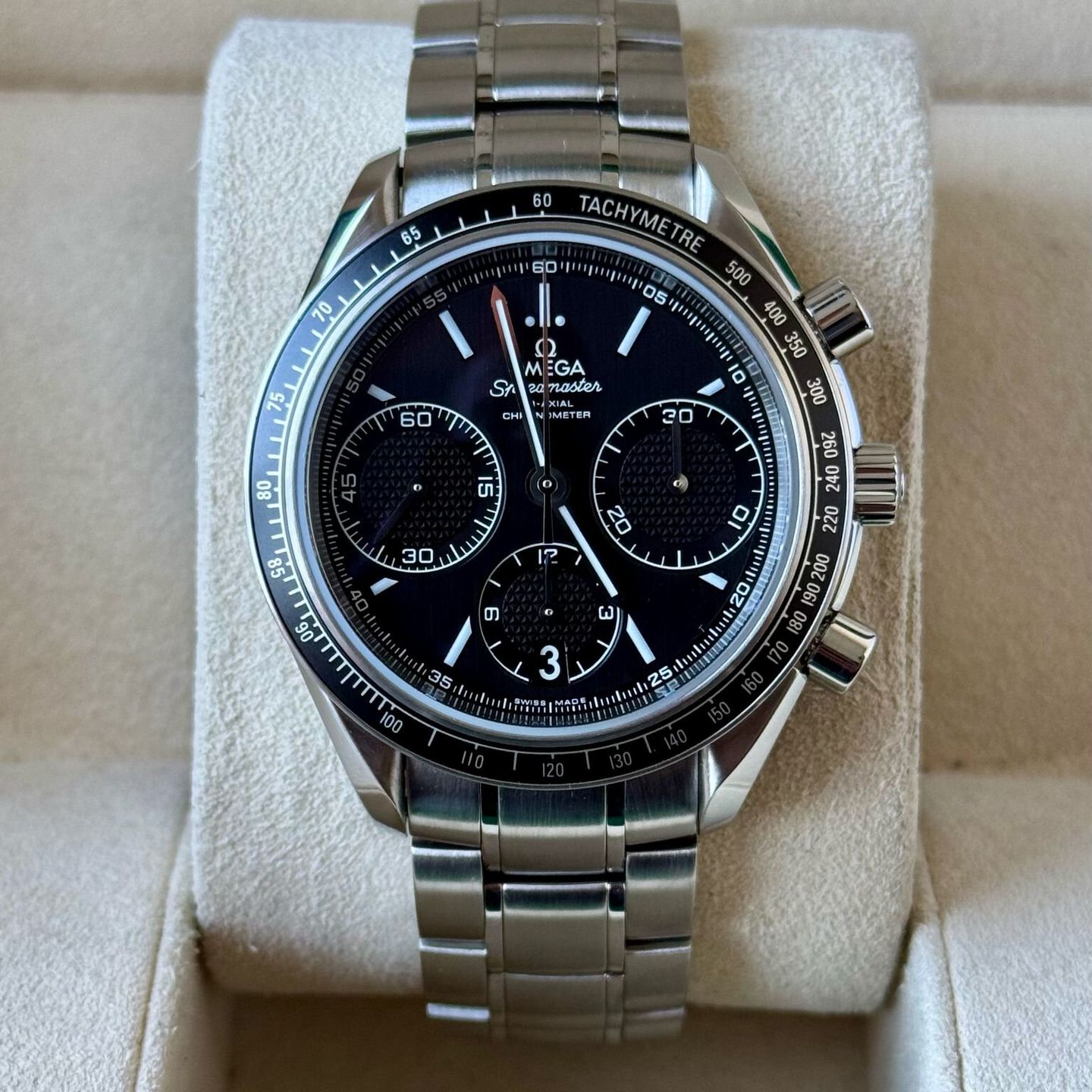 Omega Speedmaster Racing 326.30.40.50.01.001 - (2/7)