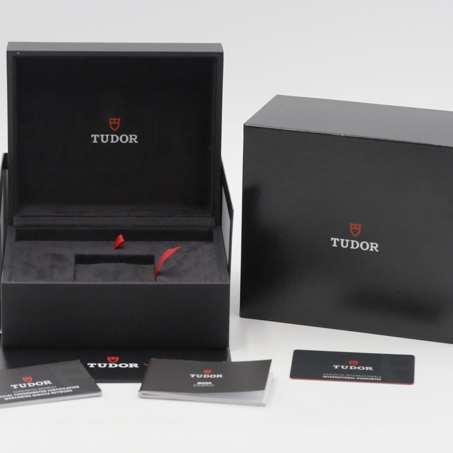 Tudor Black Bay 79470 - (8/8)
