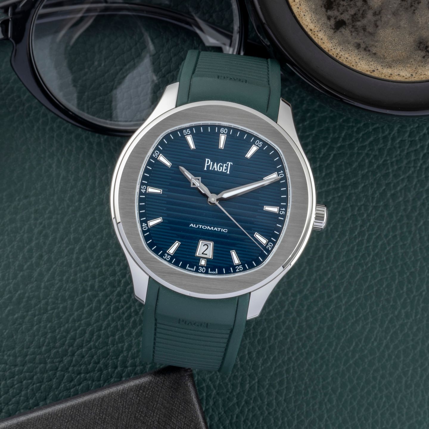 Piaget Polo G0A48022 (Unknown (random serial)) - Green dial 43 mm Steel case (1/8)