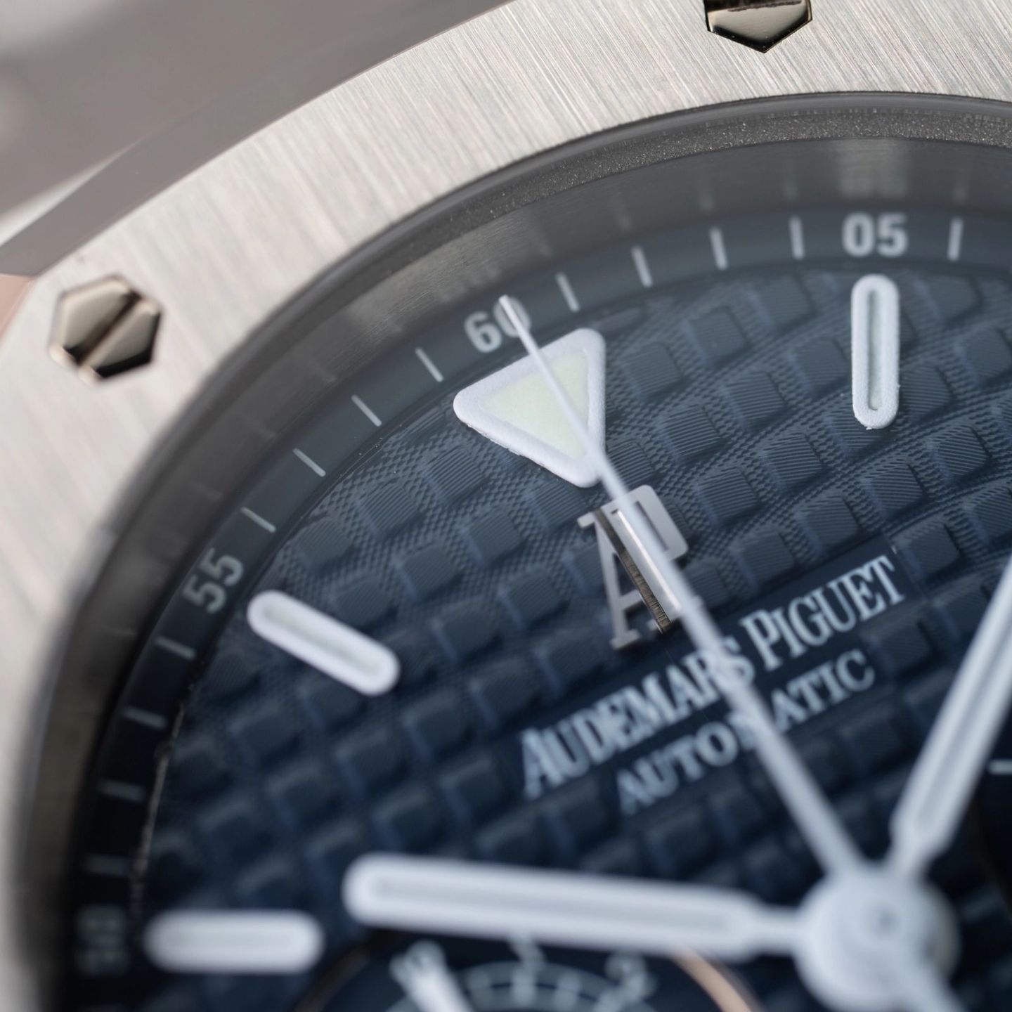 Audemars Piguet Royal Oak Chronograph 26300ST - (8/8)