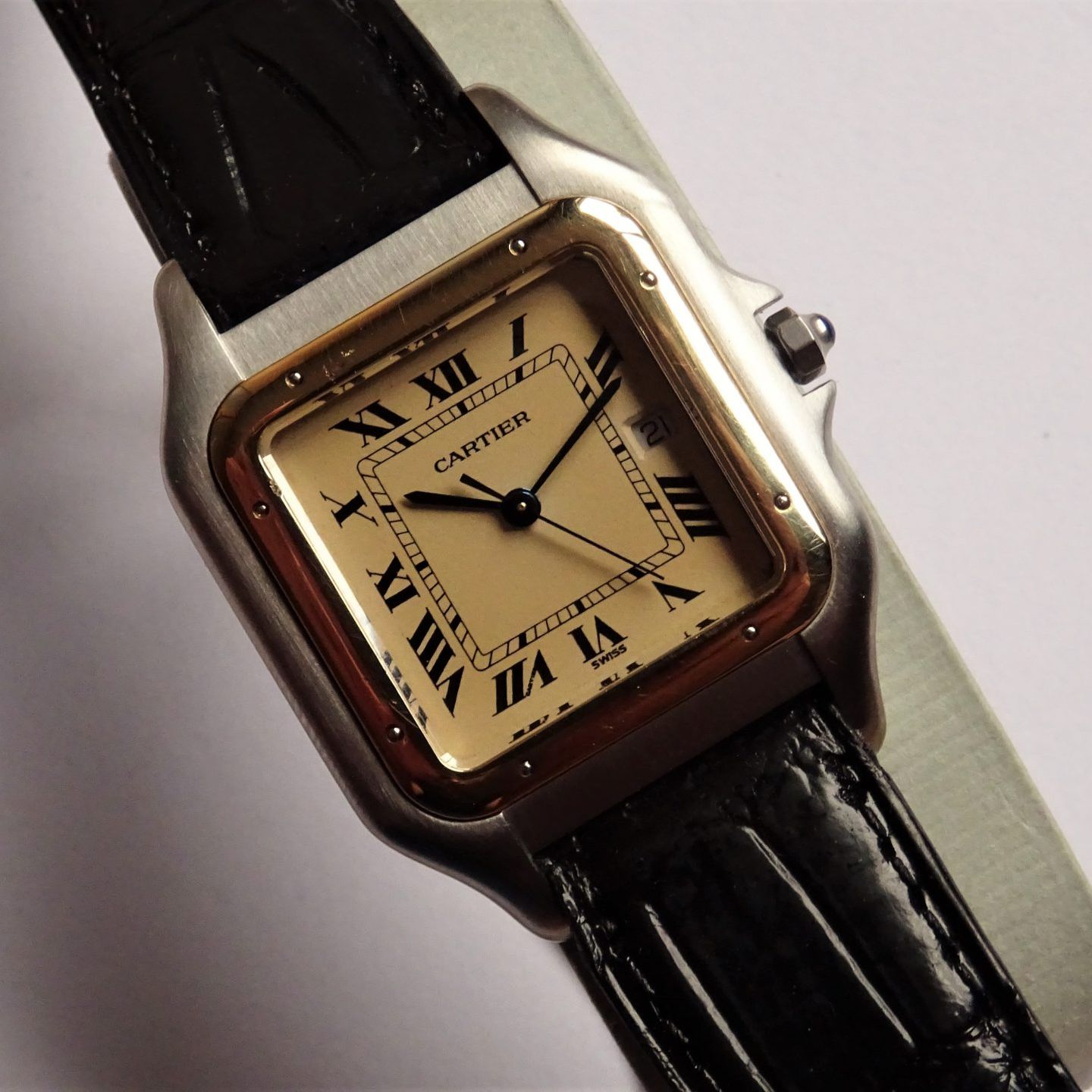 Cartier Panthère 187957 (1991) - Champagne dial 29 mm Steel case (2/7)