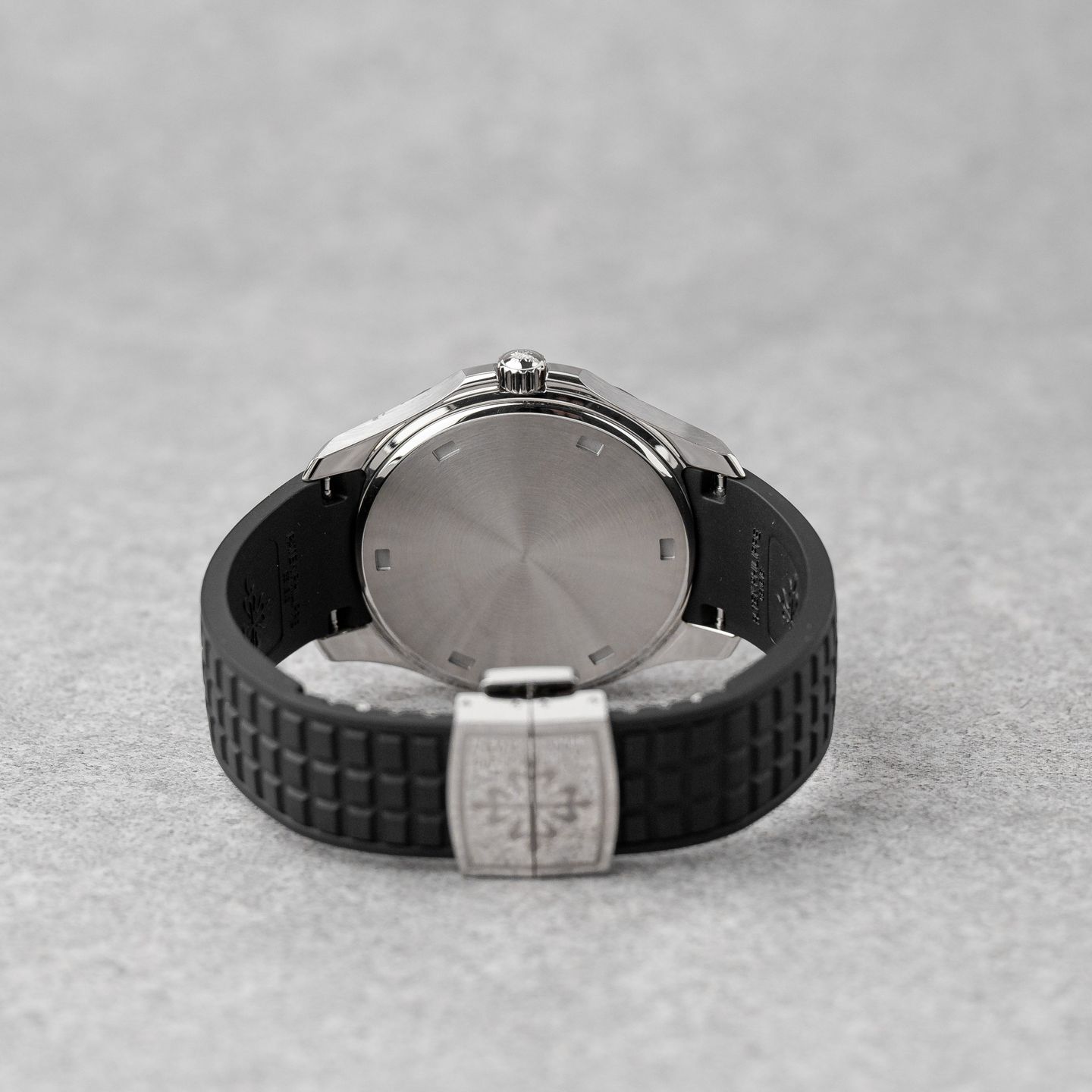 Patek Philippe World Time Chronograph 5935A-001 - (6/8)