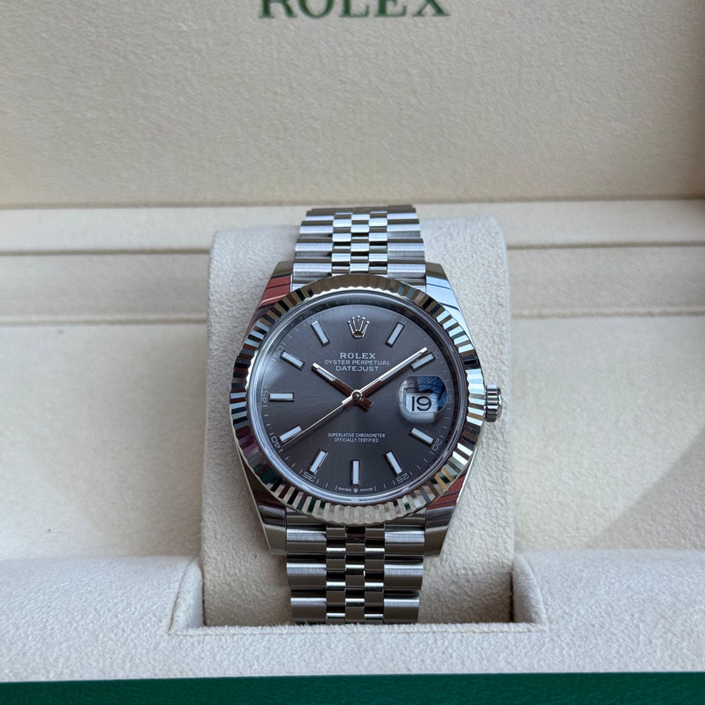 Rolex Datejust 41 126334 (2025) - Grey dial 41 mm Steel case (6/7)