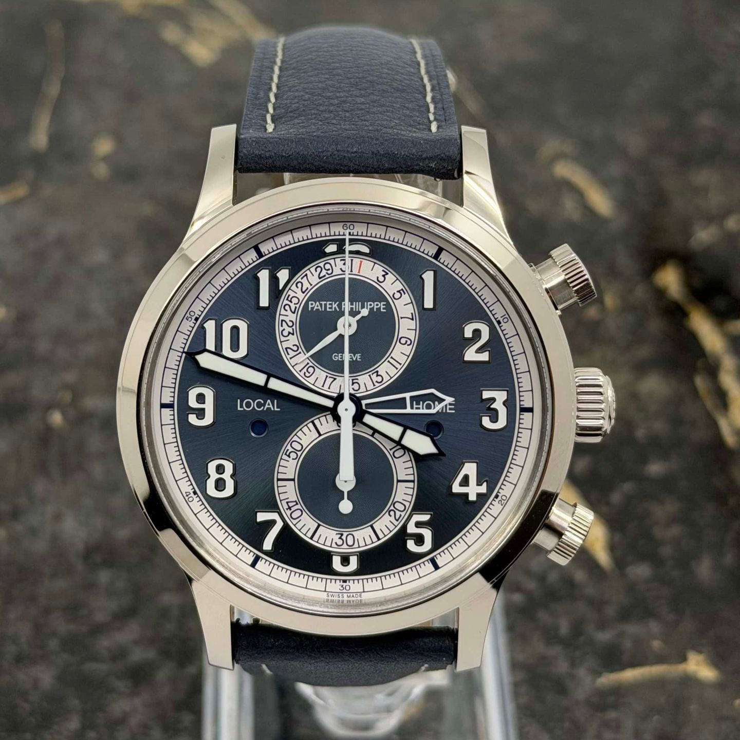 Patek Philippe Calatrava 5924G-001 - (2/8)