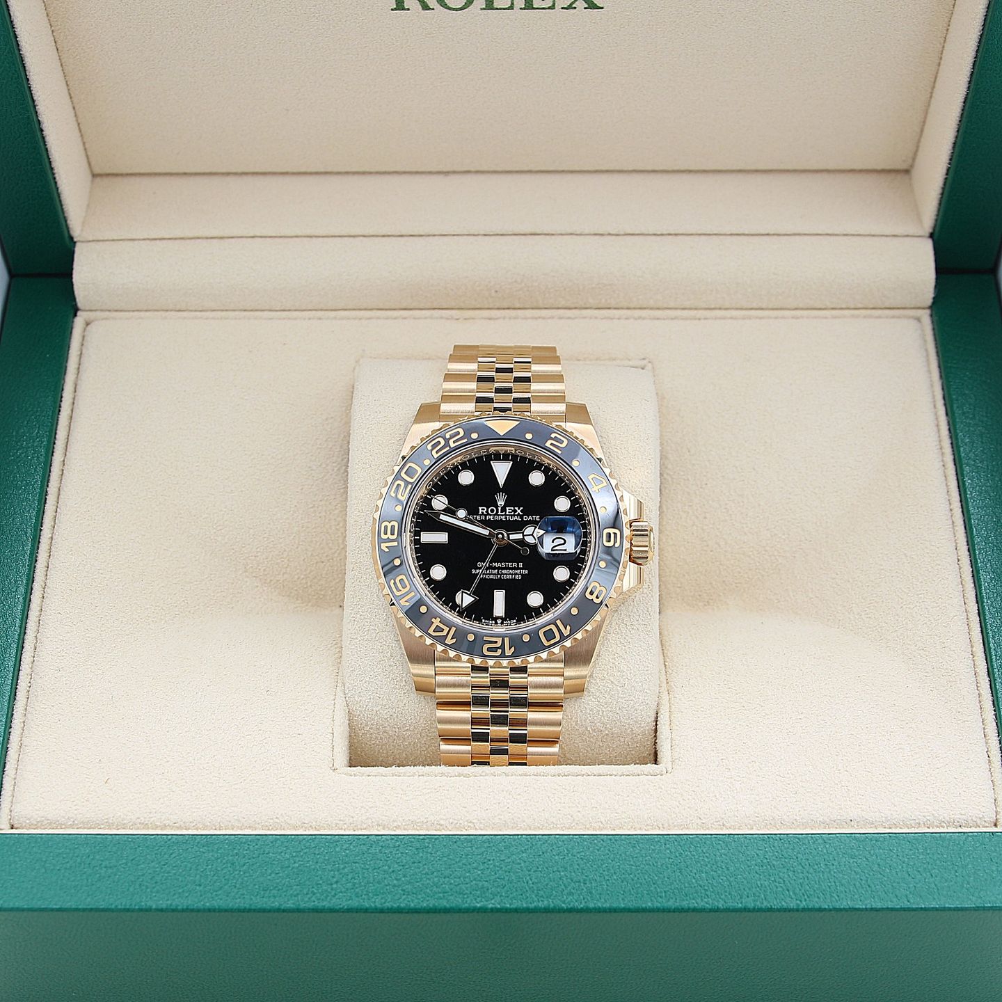 Rolex GMT-Master II 126718GRNR (2023) - Zwart wijzerplaat 40mm Geelgoud (3/8)