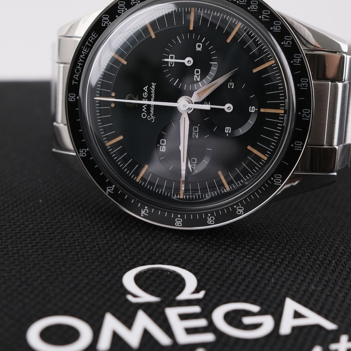 Omega Speedmaster 310.30.40.50.06.001 - (3/8)