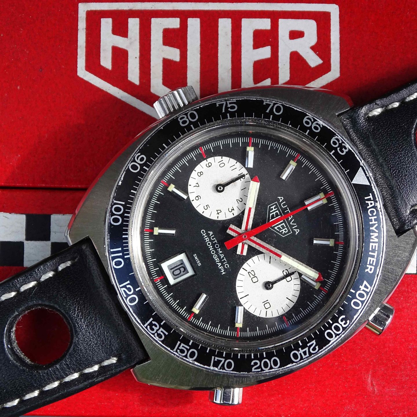 Heuer Autavia 11630 (1972) - Black dial 42 mm Steel case (6/8)