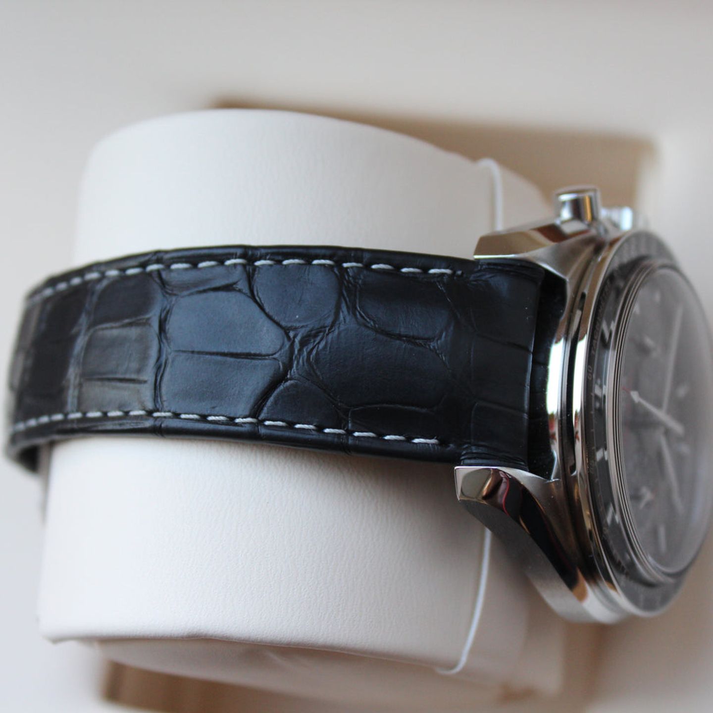 Omega Speedmaster Moonphase 304.33.44.52.01.001 - (3/5)