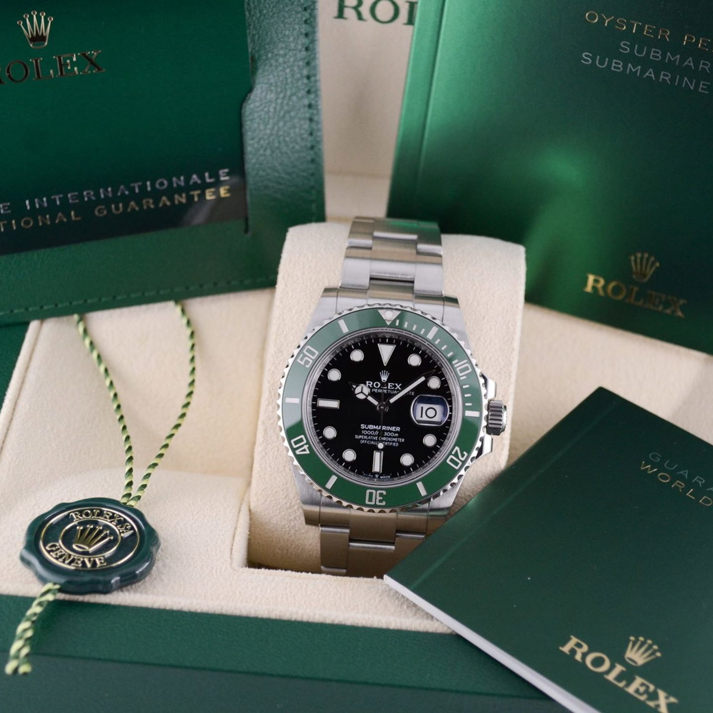 Rolex Submariner Date 126610LV - (7/7)