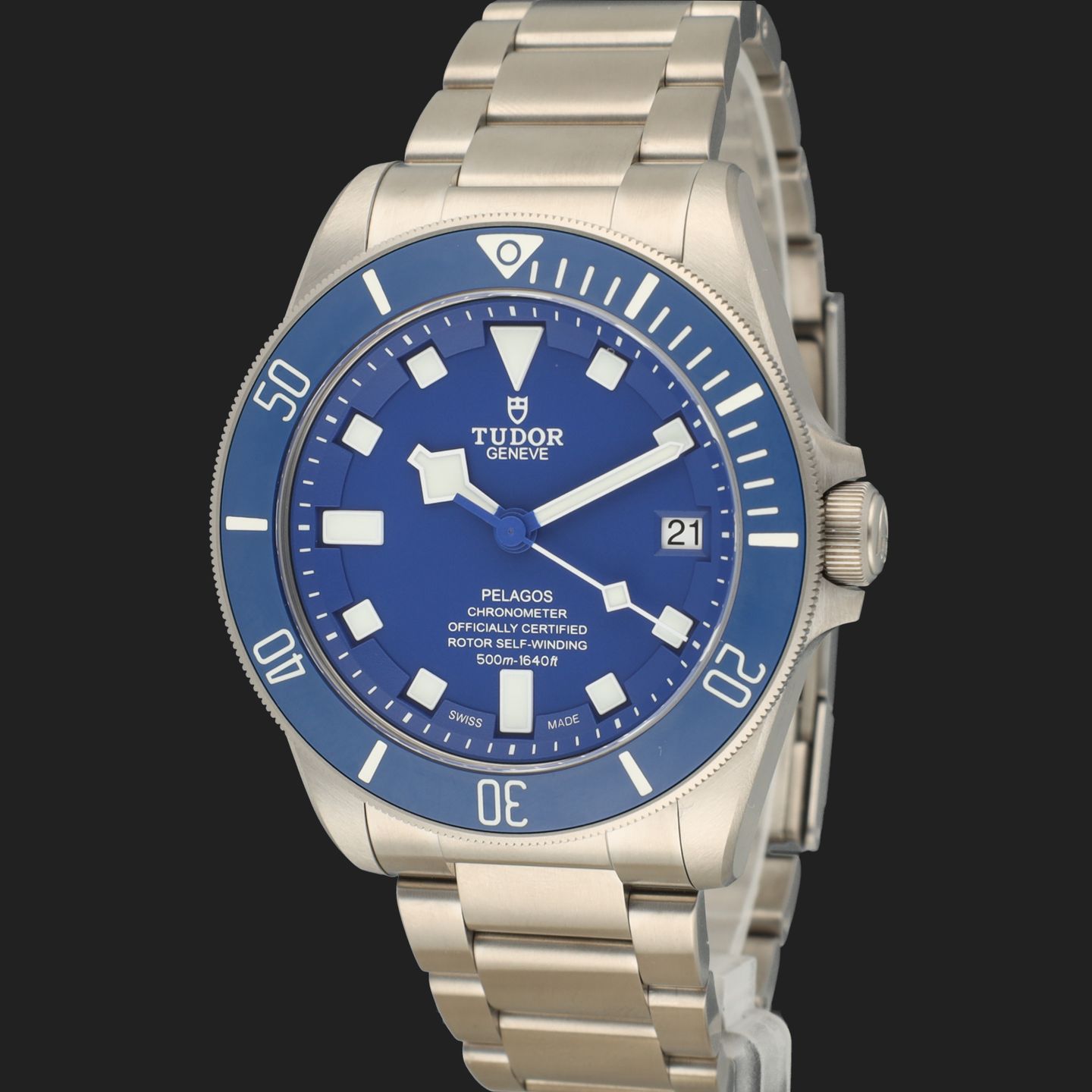 Tudor Pelagos 25600TB - (1/8)
