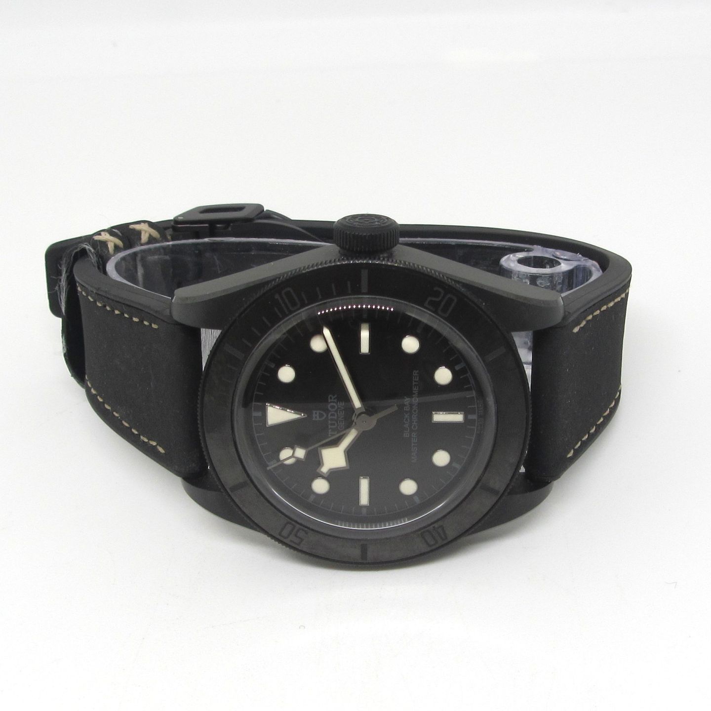 Tudor Black Bay 79210CNU (2022) - Black dial 41 mm Ceramic case (2/6)