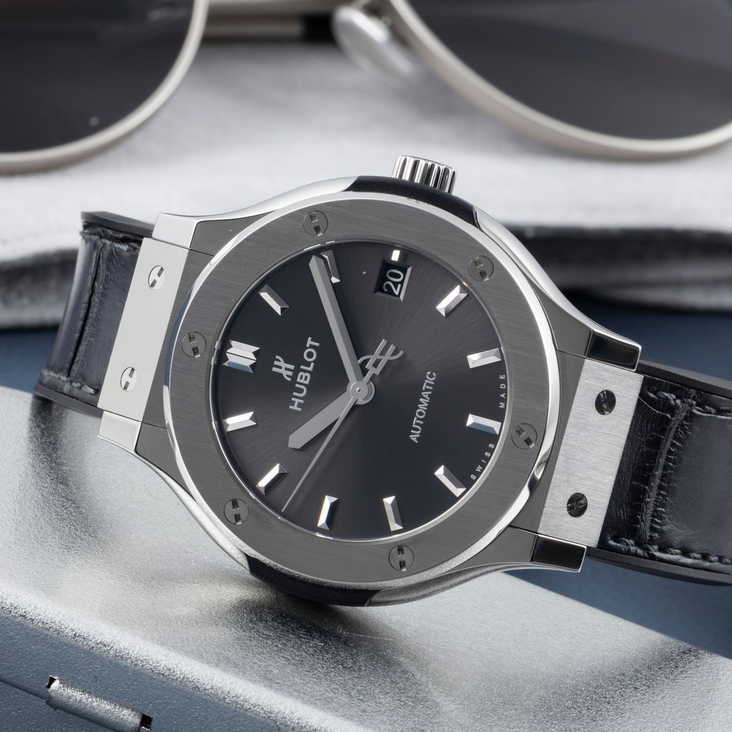 Hublot Classic Fusion Racing Grey 565.NX.7071.LR - (2/8)