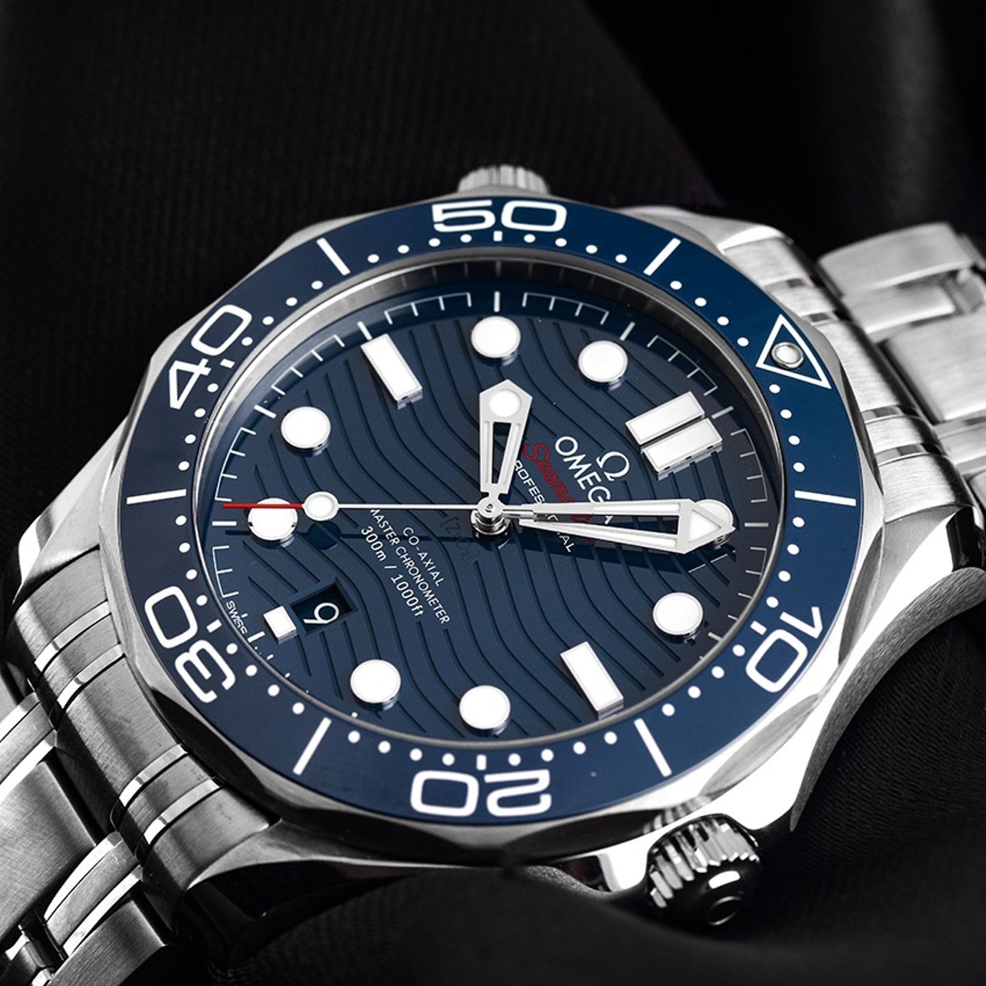 Omega Seamaster Diver 300 M 210.30.42.20.03.001 - (3/7)