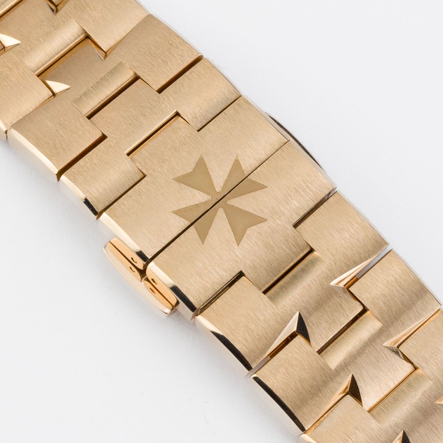 Vacheron Constantin Overseas Chronograph 5500V/000R-B074 (2022) - Silver dial 43 mm Rose Gold case (8/8)