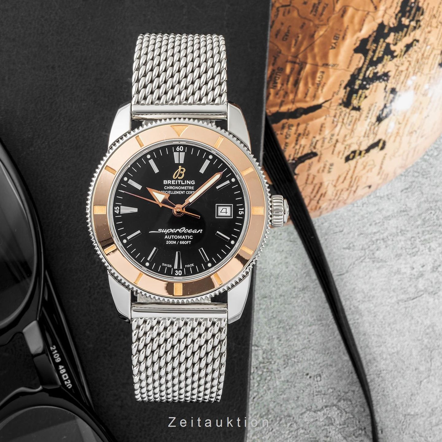 Breitling Superocean Heritage 42 U1732112/BA61 (2013) - Black dial 42 mm Gold/Steel case (4/8)