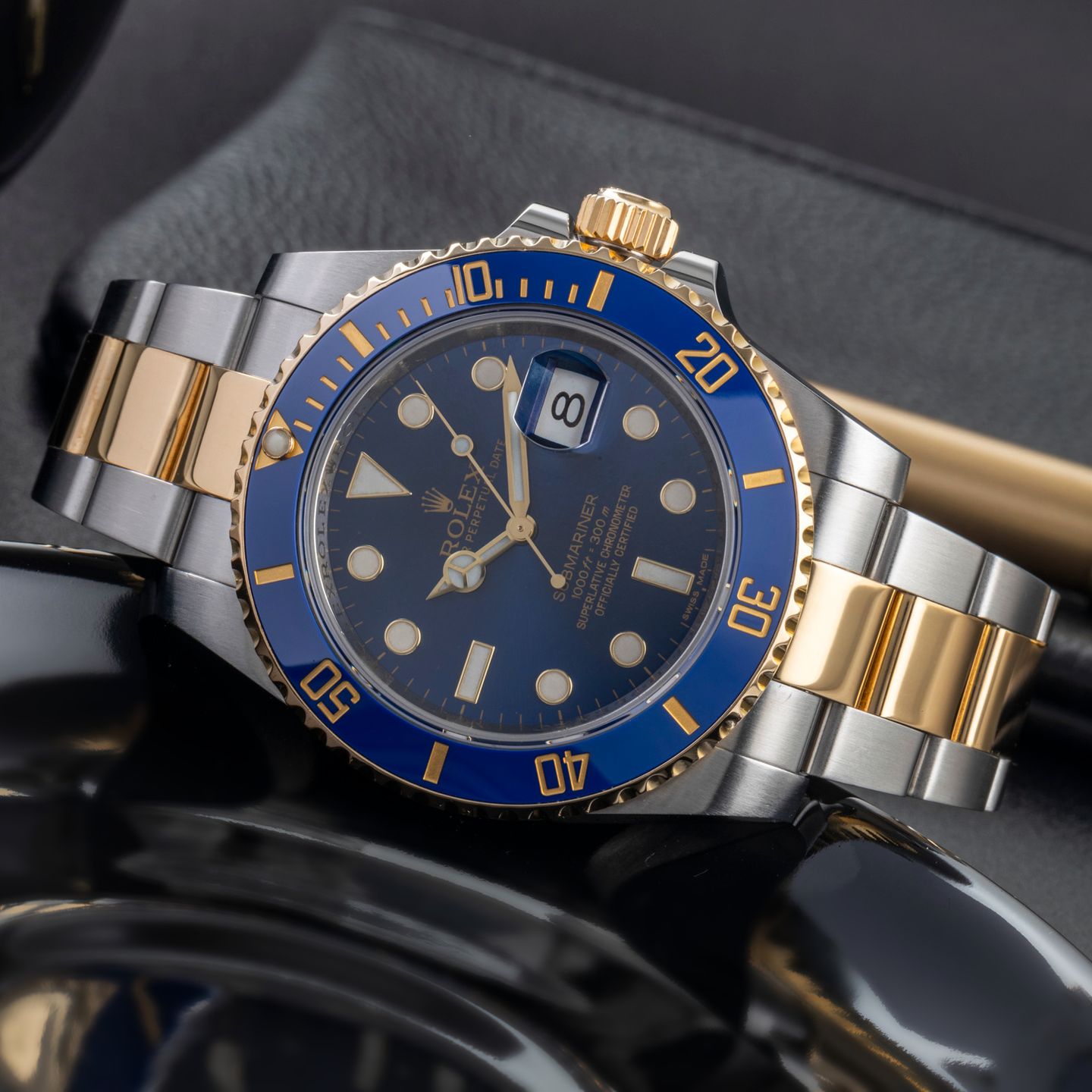 Rolex Submariner Date 116613LB (Onbekend (willekeurig serienummer)) - Blauw wijzerplaat 40mm Goud/Staal (2/8)