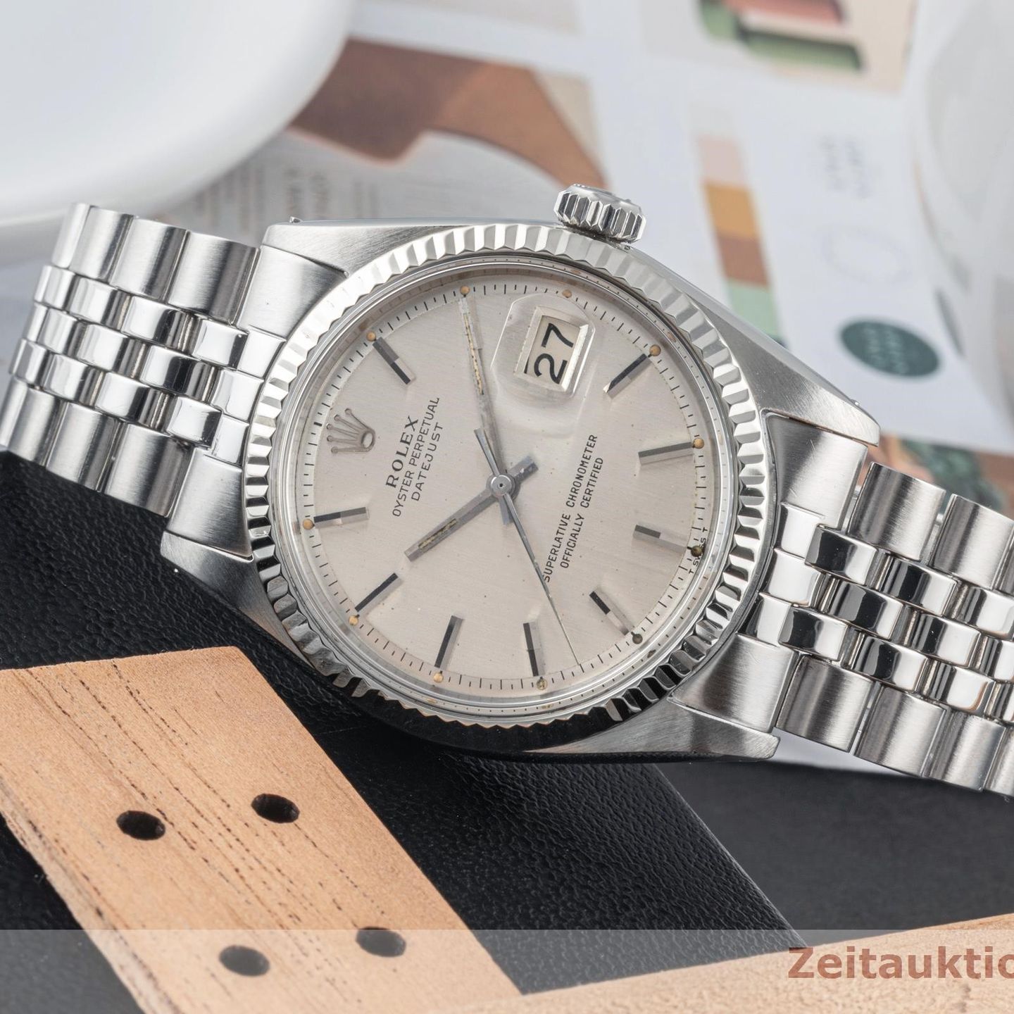 Rolex Datejust 1601 (1966) - Silver dial 36 mm White Gold case (2/8)