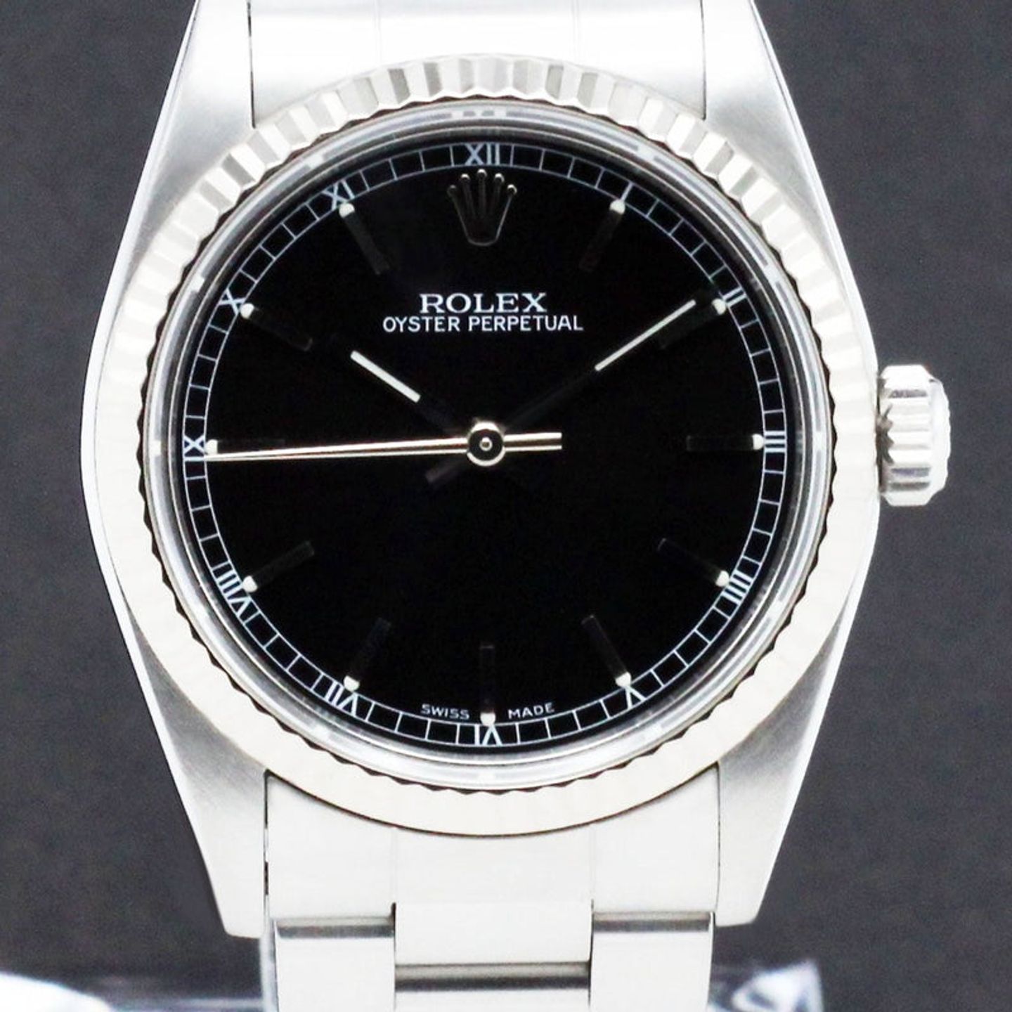 Rolex Oyster Perpetual 31 77014 (2001) - Black dial 31 mm Steel case (2/5)