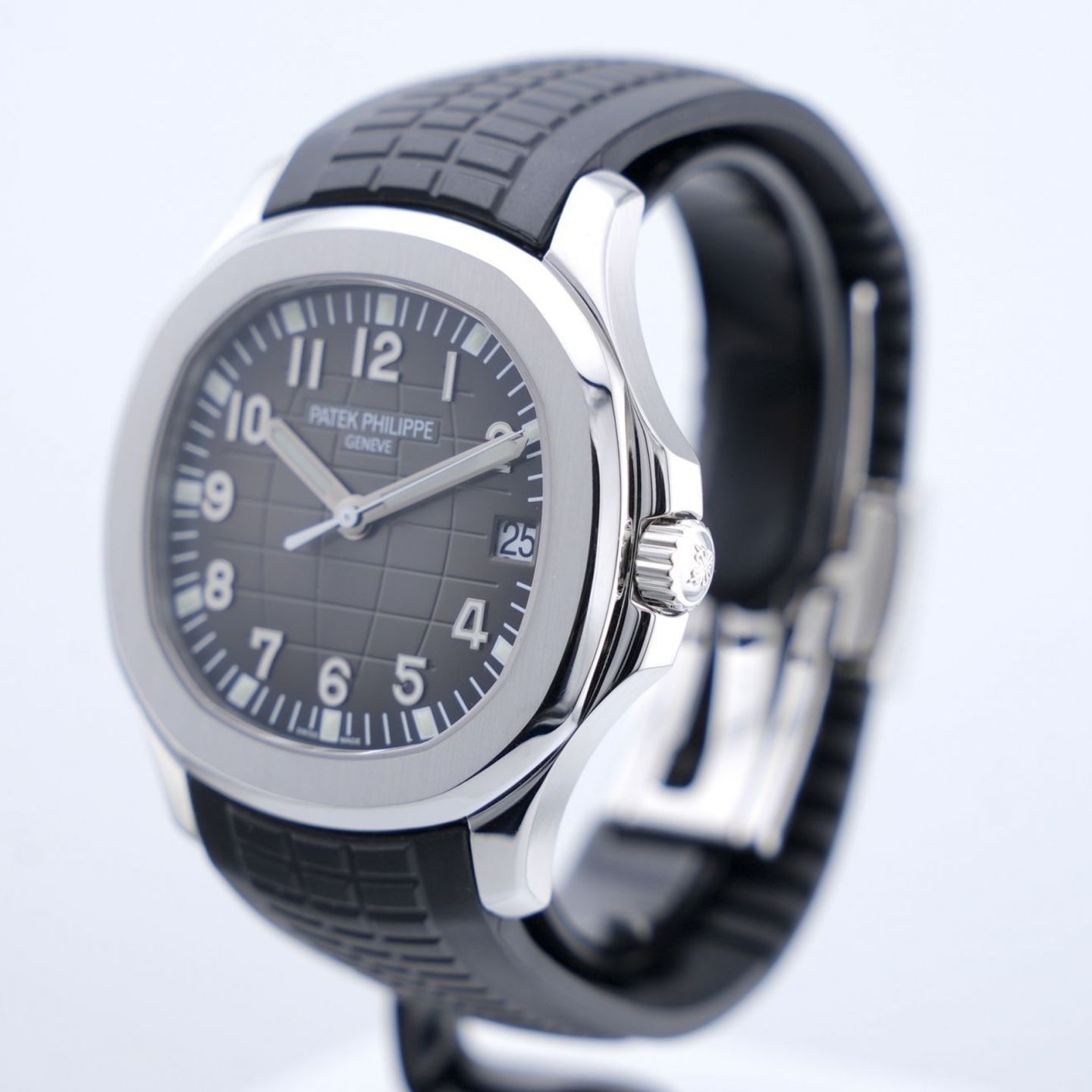 Patek Philippe Aquanaut 5167/1A-001 (Unknown (random serial)) - Black dial 40 mm Steel case (2/8)