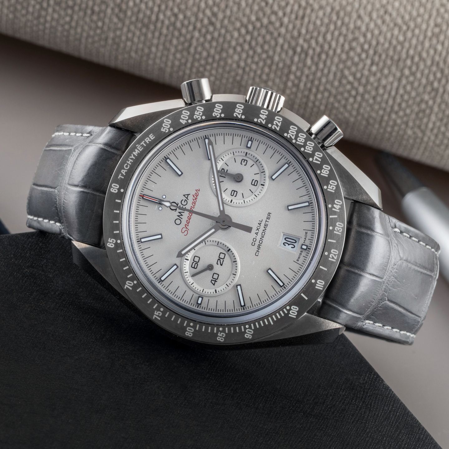 Omega Speedmaster 311.93.44.51.99.001 - (2/8)