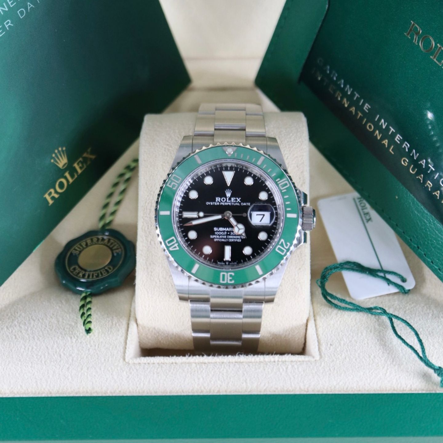 Rolex Submariner Date 126610LN (Onbekend (willekeurig serienummer)) - Zwart wijzerplaat 41mm Staal (7/7)