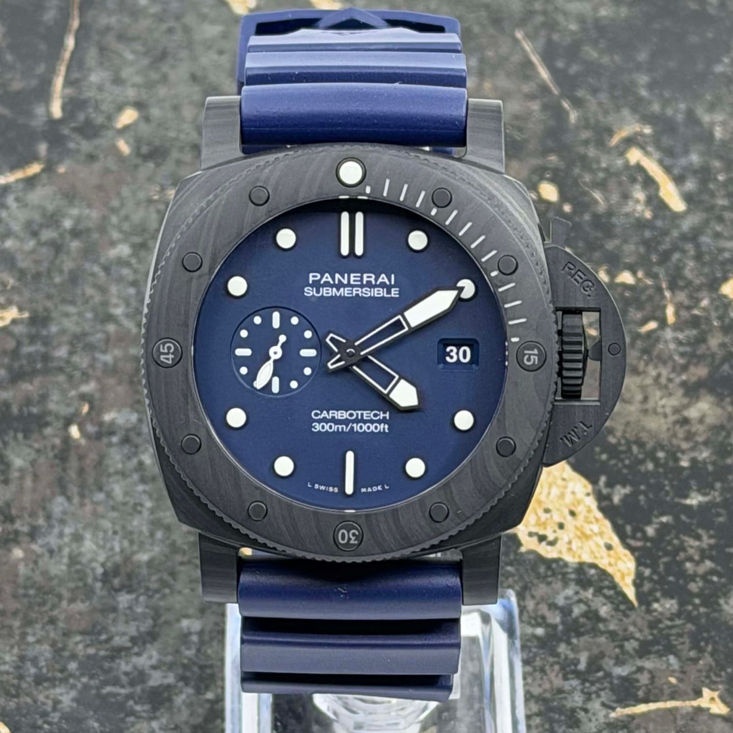 Panerai Luminor Submersible PAM01232 - (4/8)