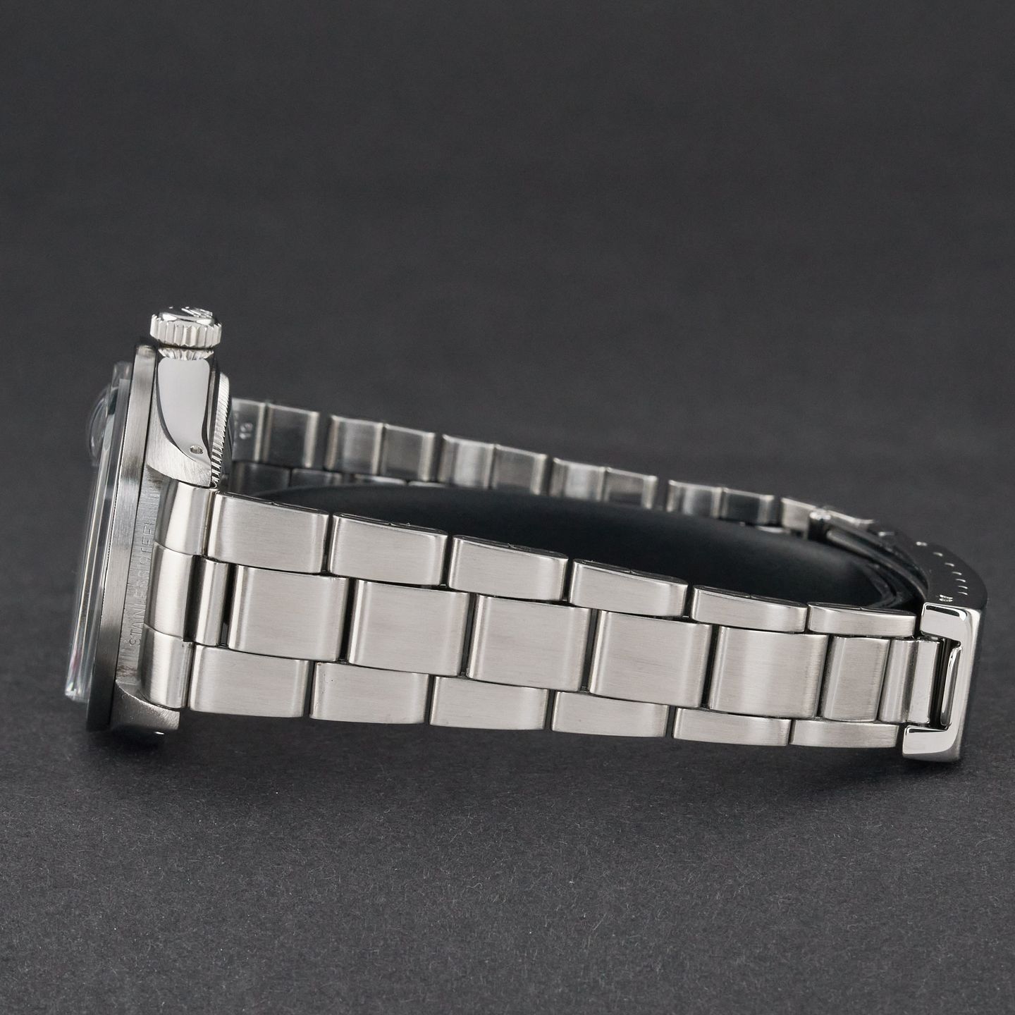 Rolex Oyster Perpetual Date 1501 (1974) - Black dial 34 mm Steel case (5/8)