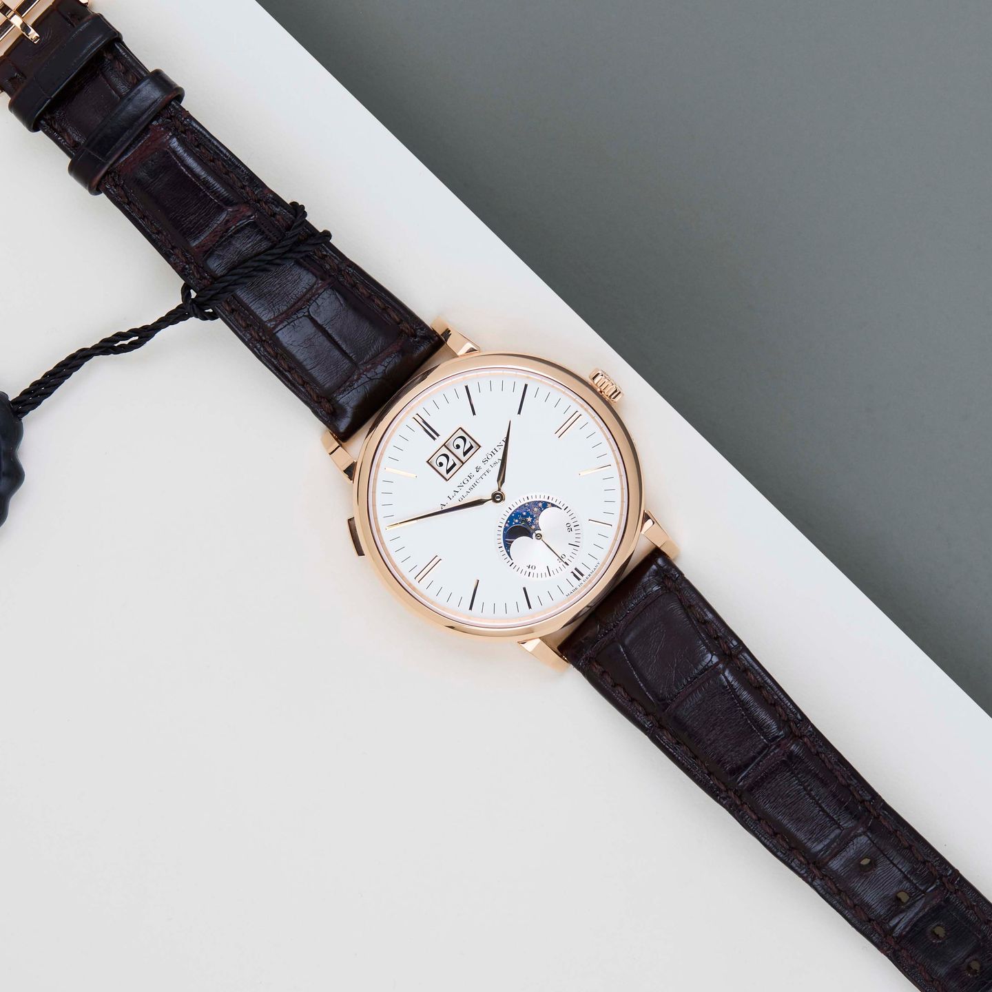 A. Lange & Söhne Saxonia 384.032 - (3/8)