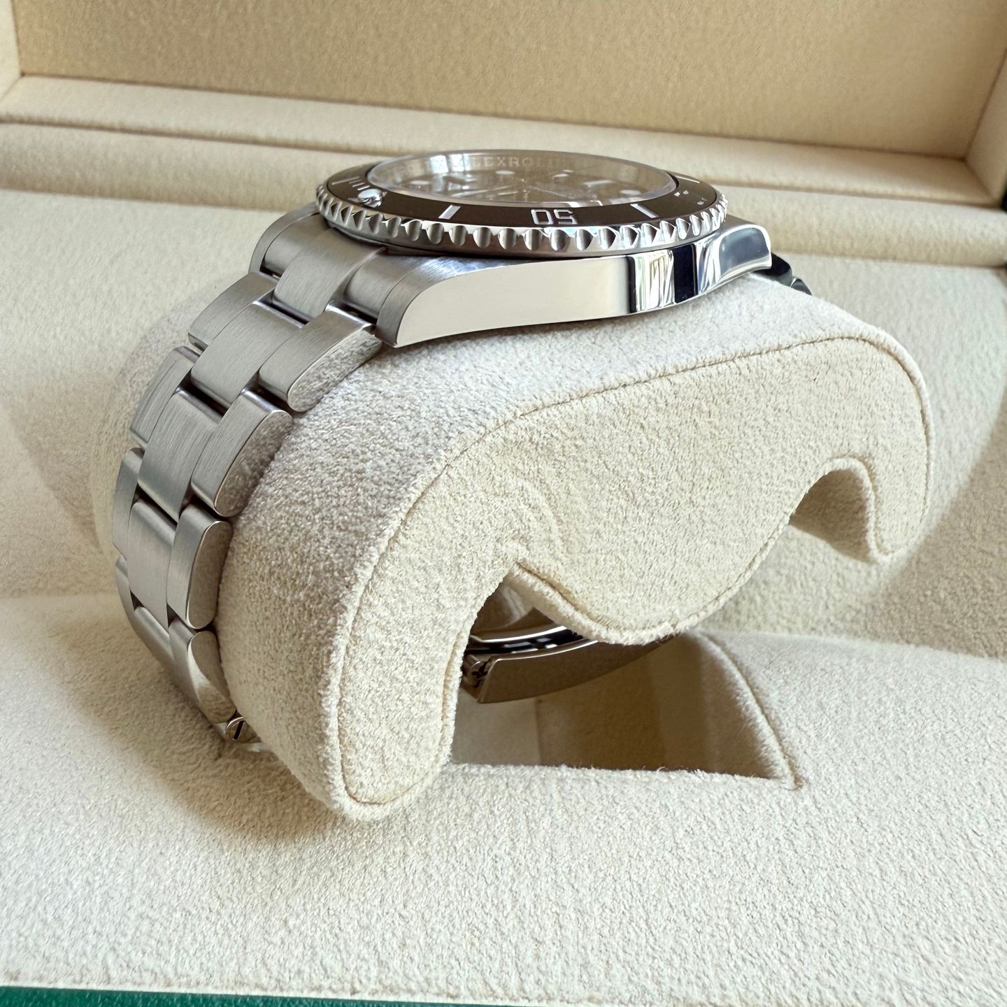 Rolex Submariner No Date 124060 - (5/7)