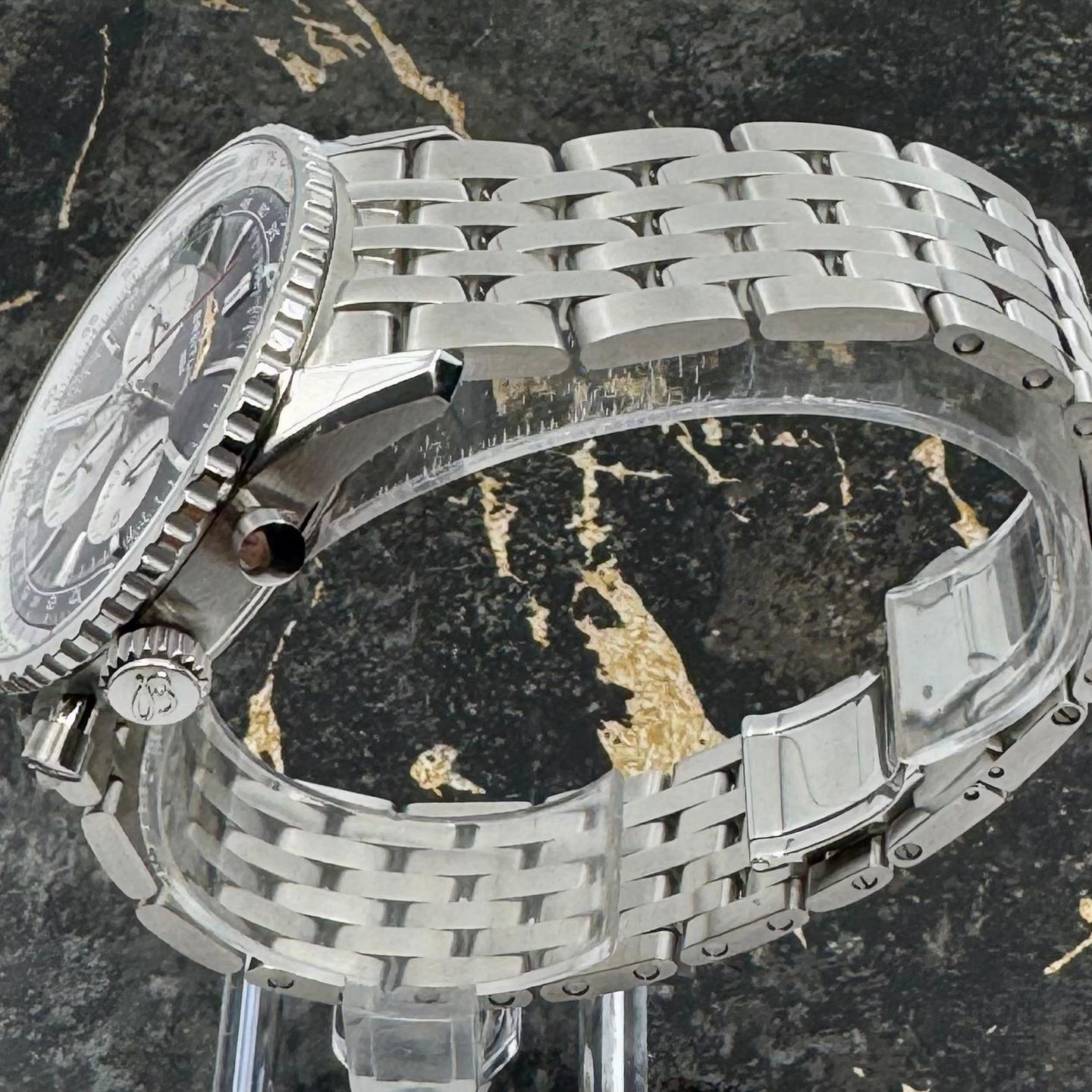 Breitling Navitimer 1 B01 Chronograph AB0138211B1A1 (2026) - Zwart wijzerplaat 43mm Staal (5/8)