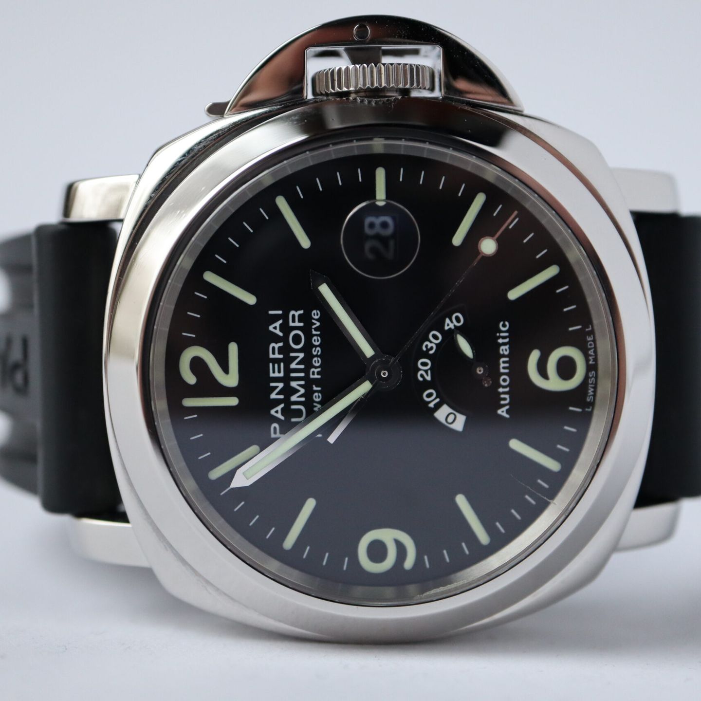 Panerai Luminor Power Reserve PAM00027 (2000) - Black dial 44 mm Steel case (2/8)