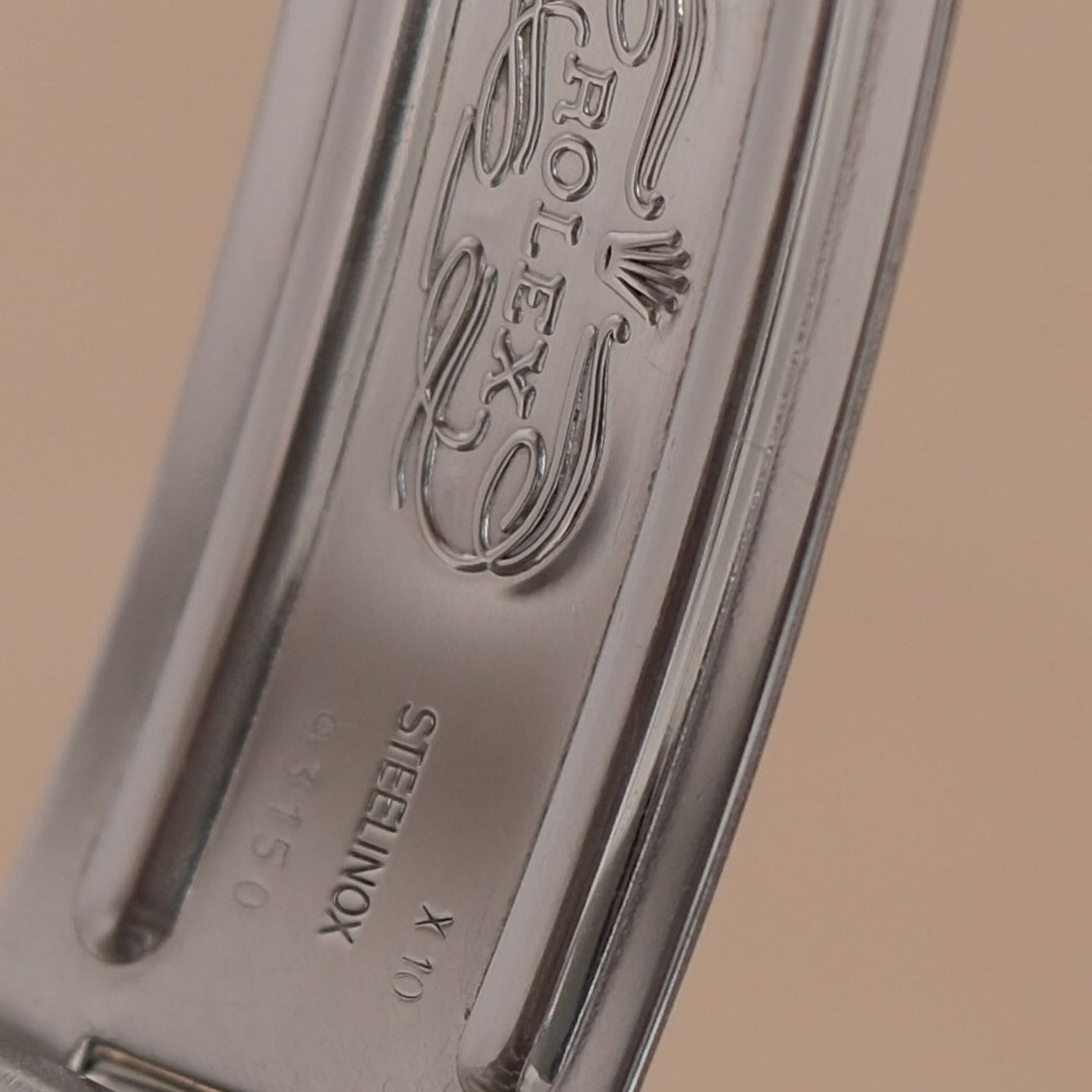 Rolex Submariner Date 1680 (1971) - Black dial 40 mm Steel case (4/8)