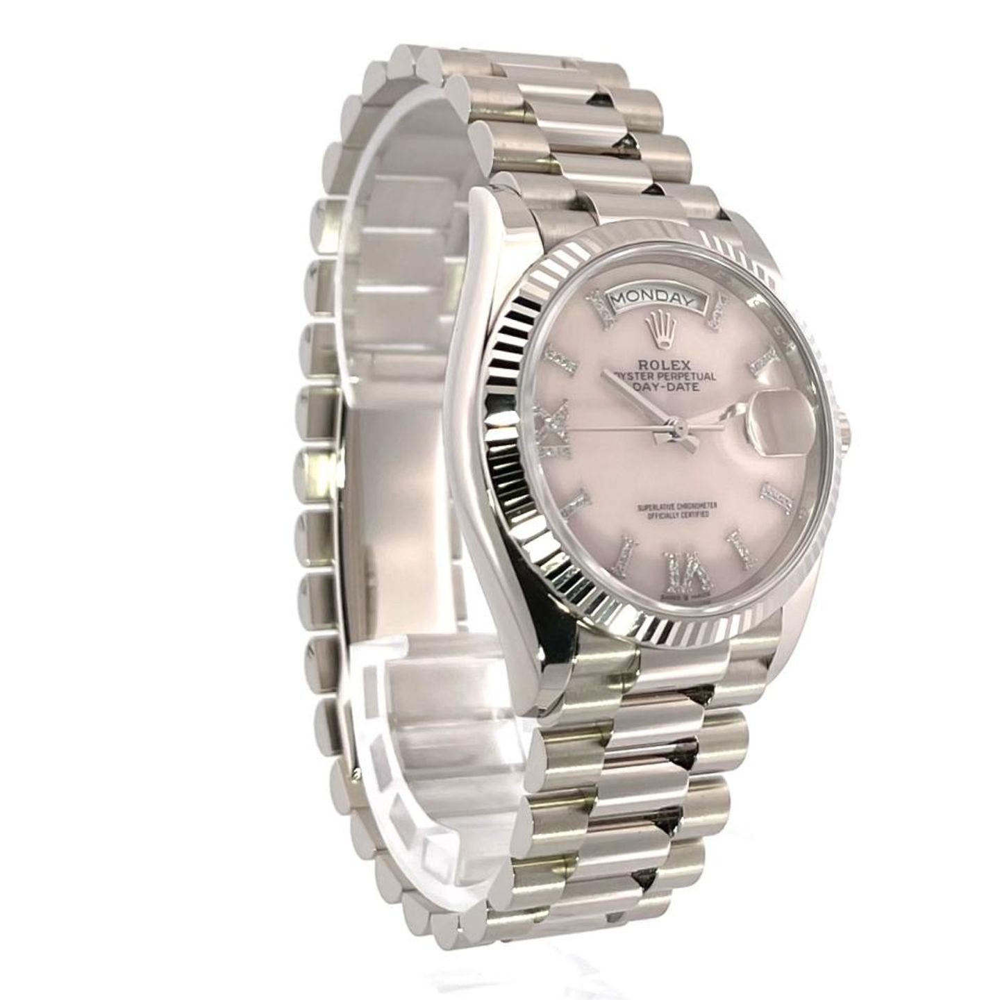 Rolex Day-Date 36 128239 (2019) - Pink dial 36 mm White Gold case (4/8)
