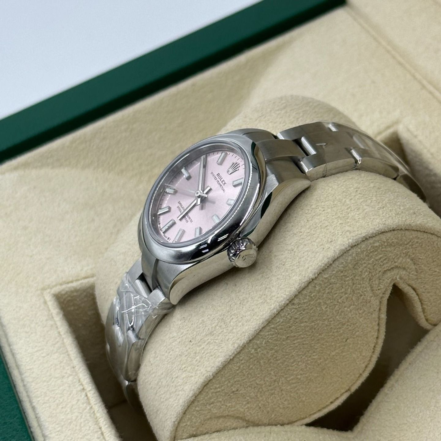 Rolex Oyster Perpetual 28 276200 (2024) - Roze wijzerplaat 28mm Staal (6/8)