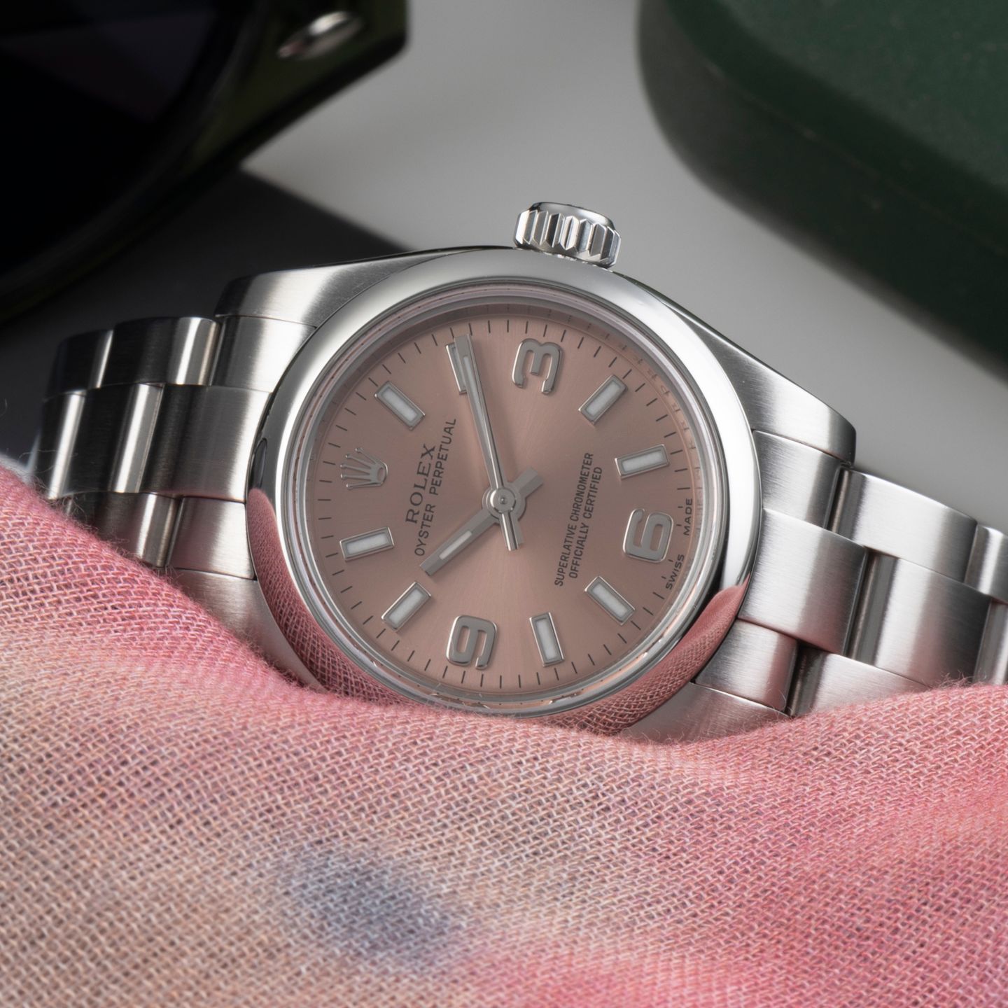 Rolex Oyster Perpetual 67180 - (2/8)