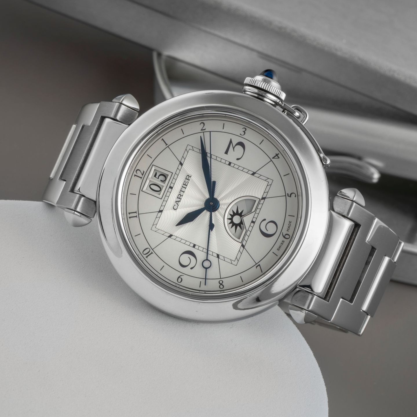 Cartier Pasha W31093M7 - (2/8)