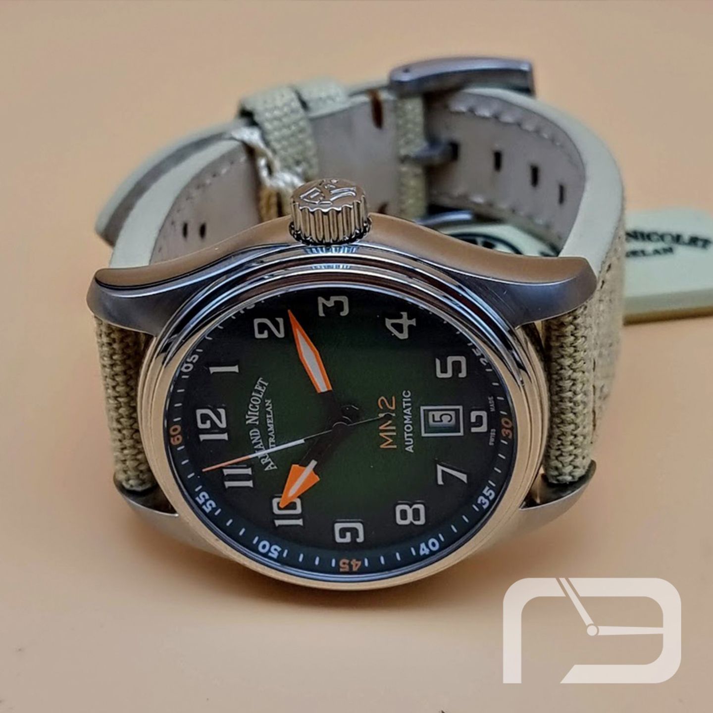 Armand Nicolet MM2 A640P-NV-P0640KM8 (2024) - Green dial 42 mm Steel case (6/8)