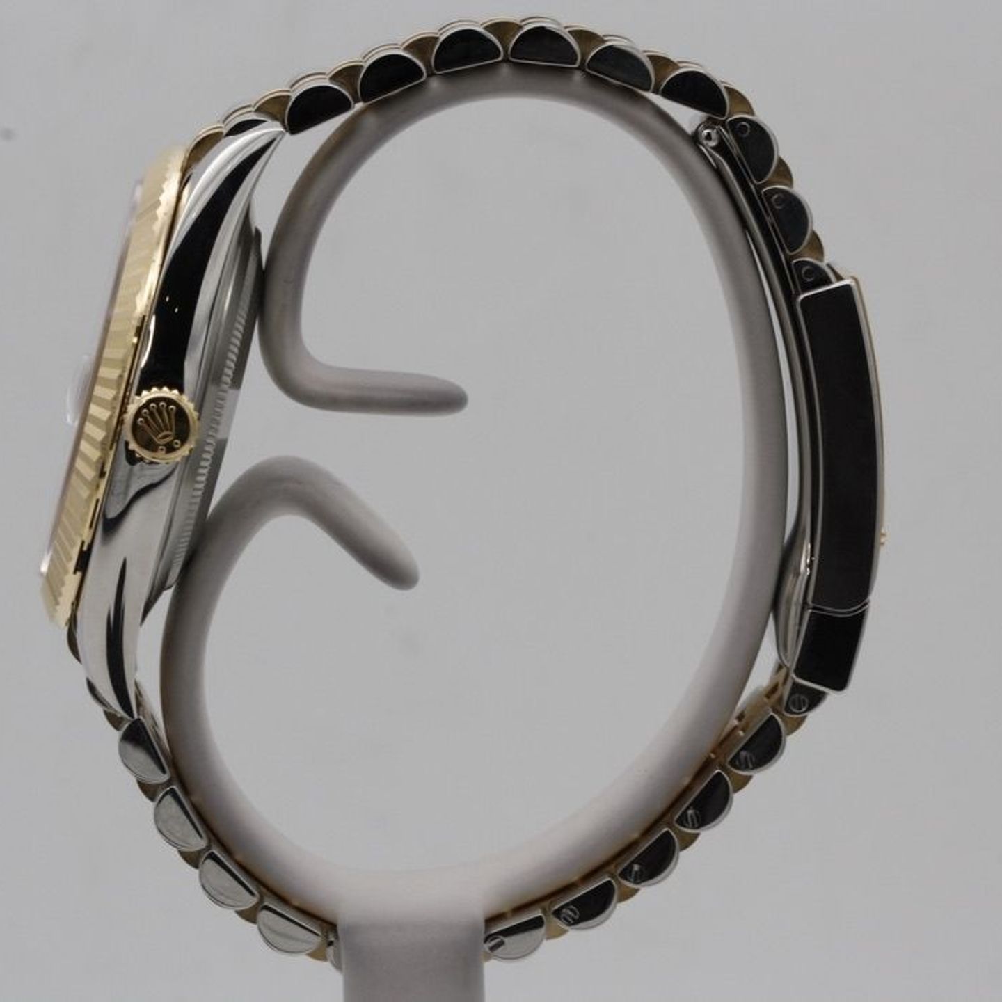 Rolex Datejust 41 126333 (2021) - Grey dial 41 mm Gold/Steel case (3/8)