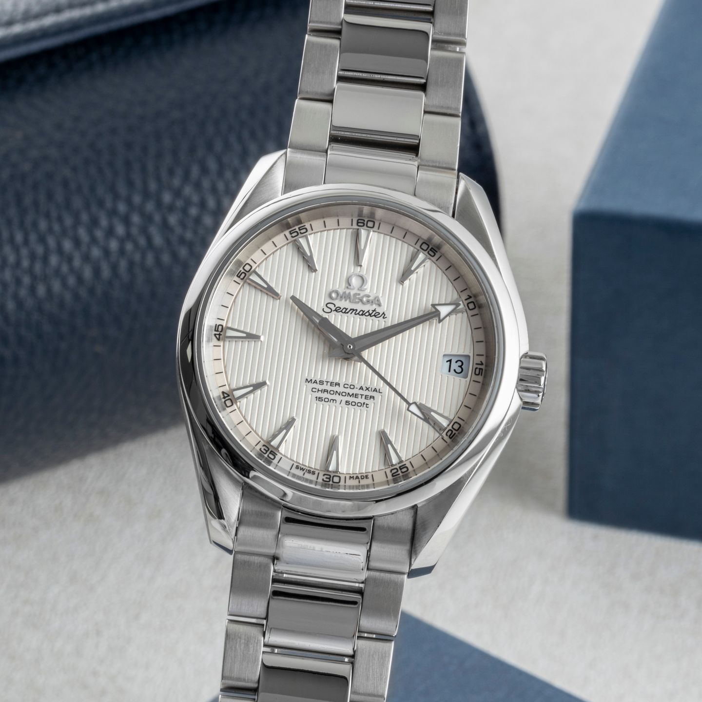 Omega Seamaster Aqua Terra 231.10.39.21.02.002 (Unknown (random serial)) - Silver dial 39 mm Steel case (3/8)