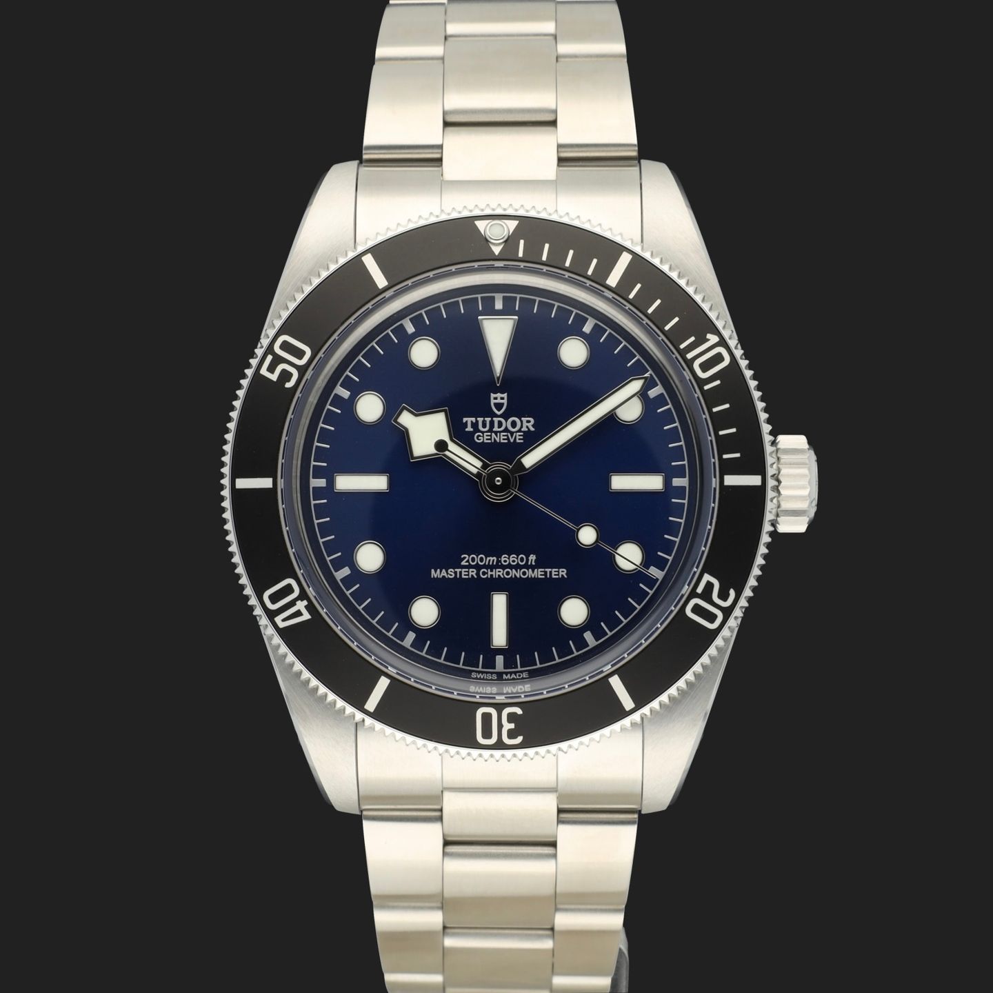 Tudor Black Bay 68 7943A1A0NU (2025) - Blauw wijzerplaat 43mm Staal (2/8)