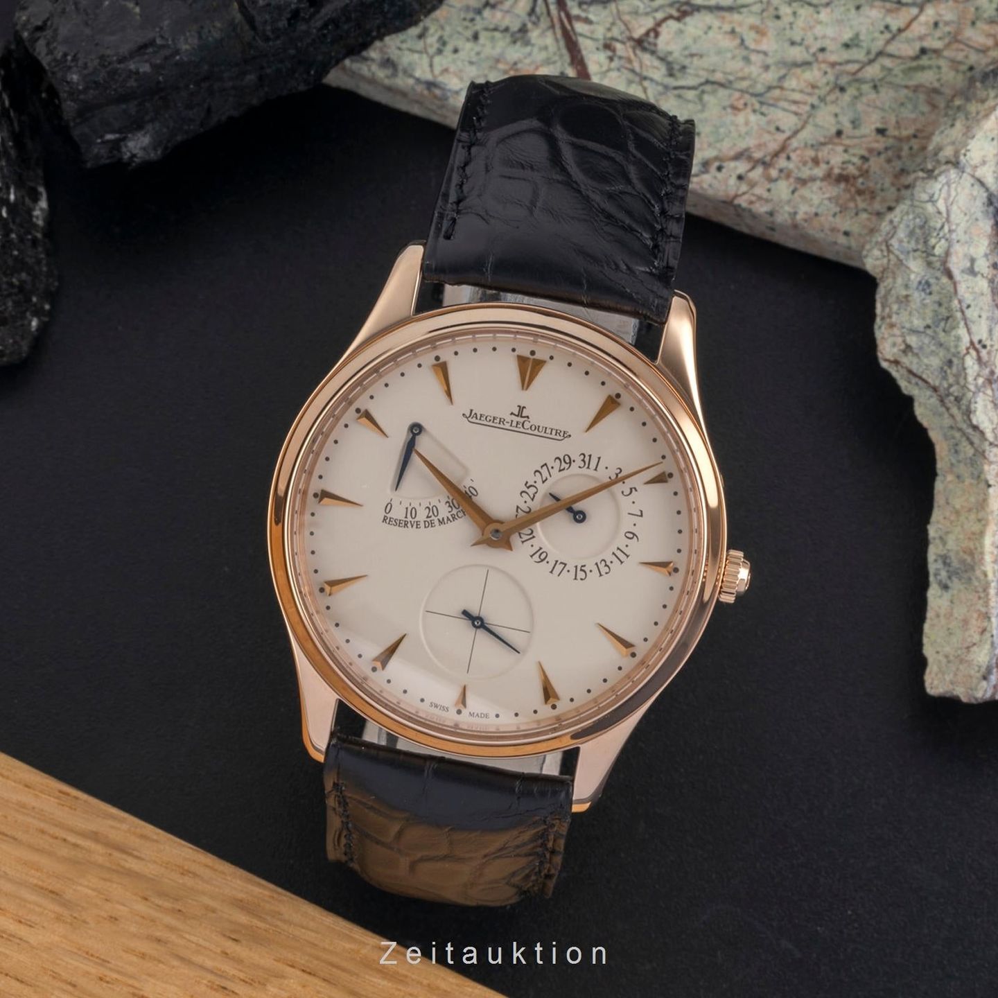 Jaeger-LeCoultre Master Ultra Thin Réserve de Marche Q1372520 - (3/8)