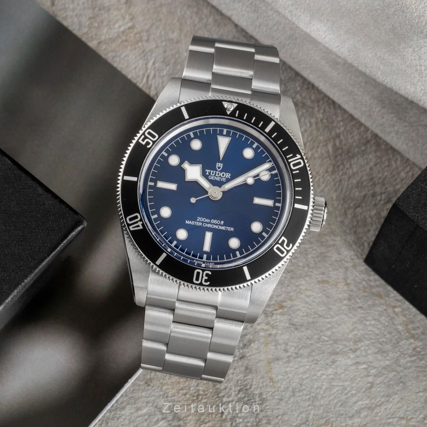 Tudor Black Bay 68 7943A1A0NU - (3/8)