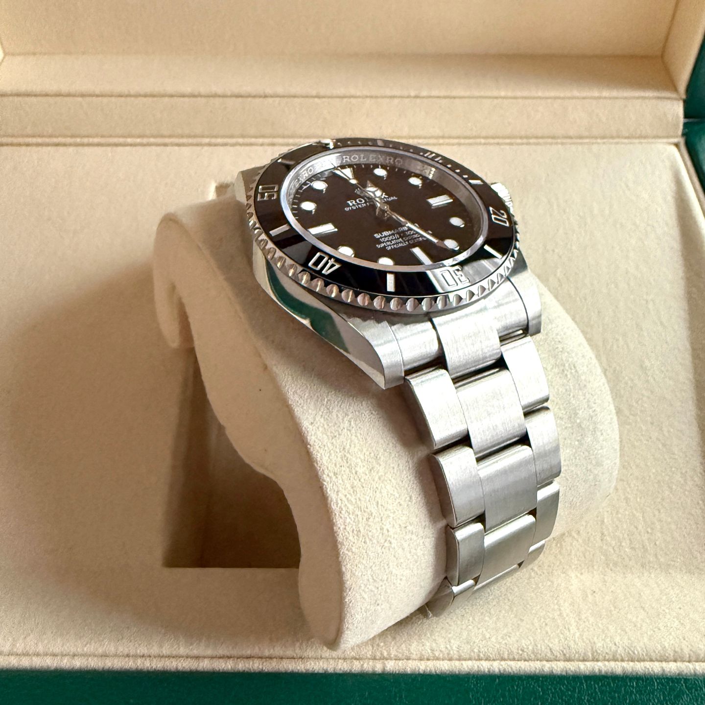 Rolex Submariner No Date 124060 - (2/7)