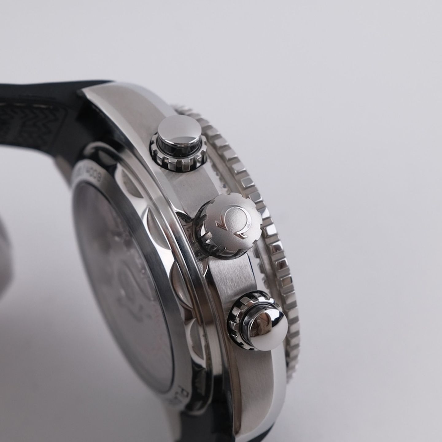 Omega Seamaster Planet Ocean Chronograph 215.33.46.51.01.001 (2020) - Zwart wijzerplaat 46mm Staal (7/8)